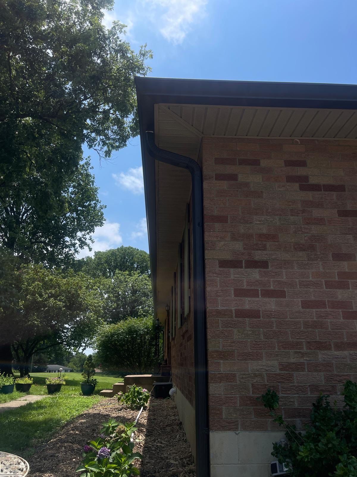 Residential Roofing Installation using GAF Timberline HDZ Barkwood by Undersun Roofing 