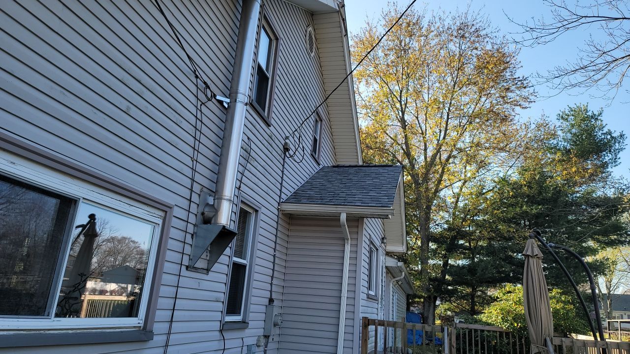 CERTAINTEED LANDMARK COLOR: COBBLESTONE GREY DRIP EDGE: WHITE by Eagle Eye Roofing