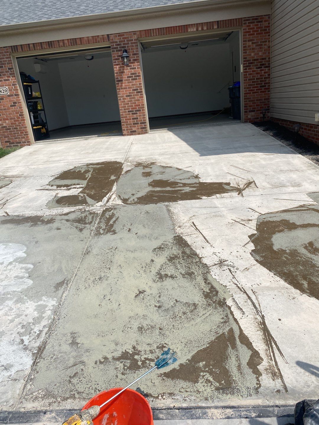 Driveway + Garage Project in Cranberry Township by Floors in a Day, Inc