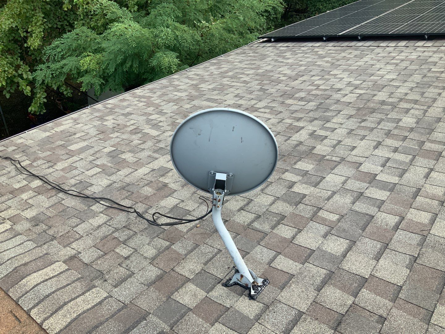 Residential Roofing Installation using Landmark Shingles Color Weatherwood by Alpha Design Services