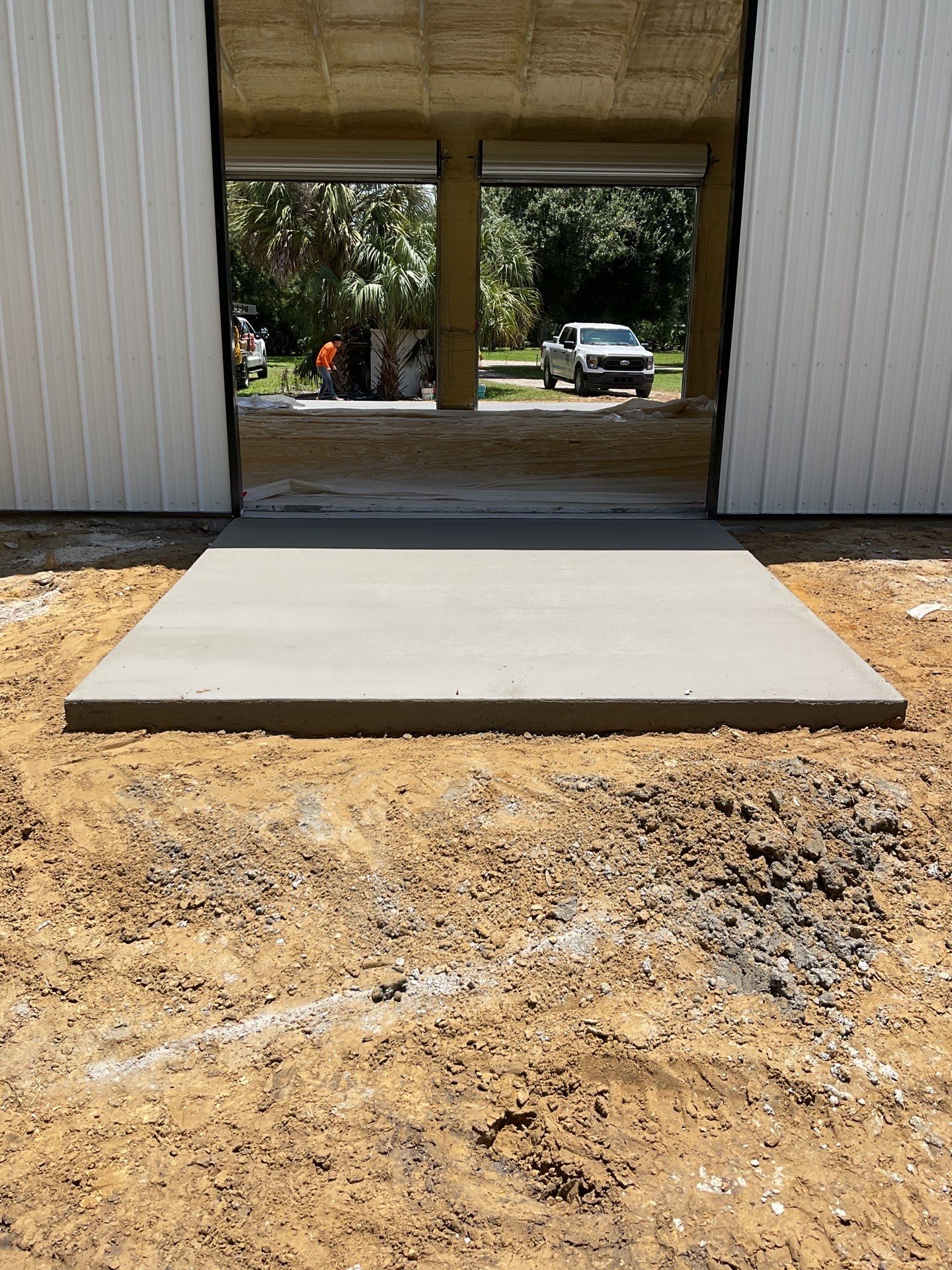 A project for the neighbors by Southern Gulf Construction