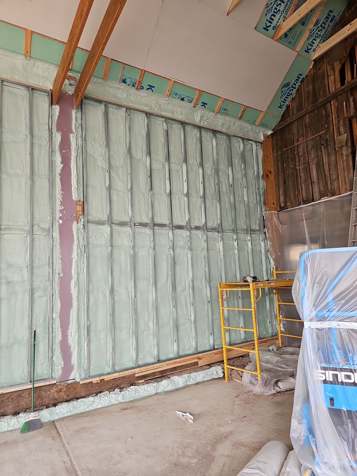 Exterior Installation using Closed Cell Spray Foam by NYS Foam & Energy