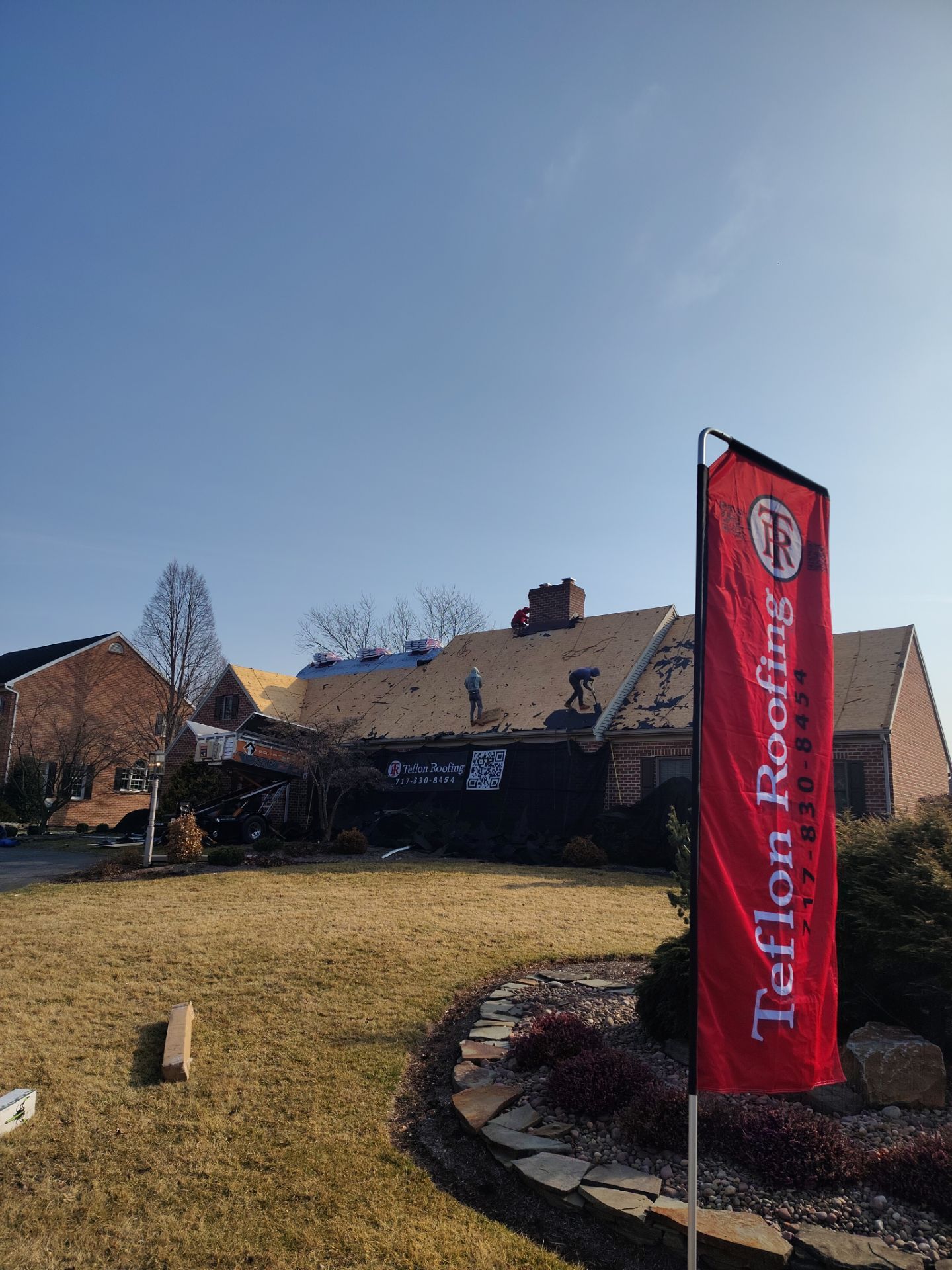 Roof Installation using Gaf Hdz Architectural Shingle - Hickory by Teflon Roofing