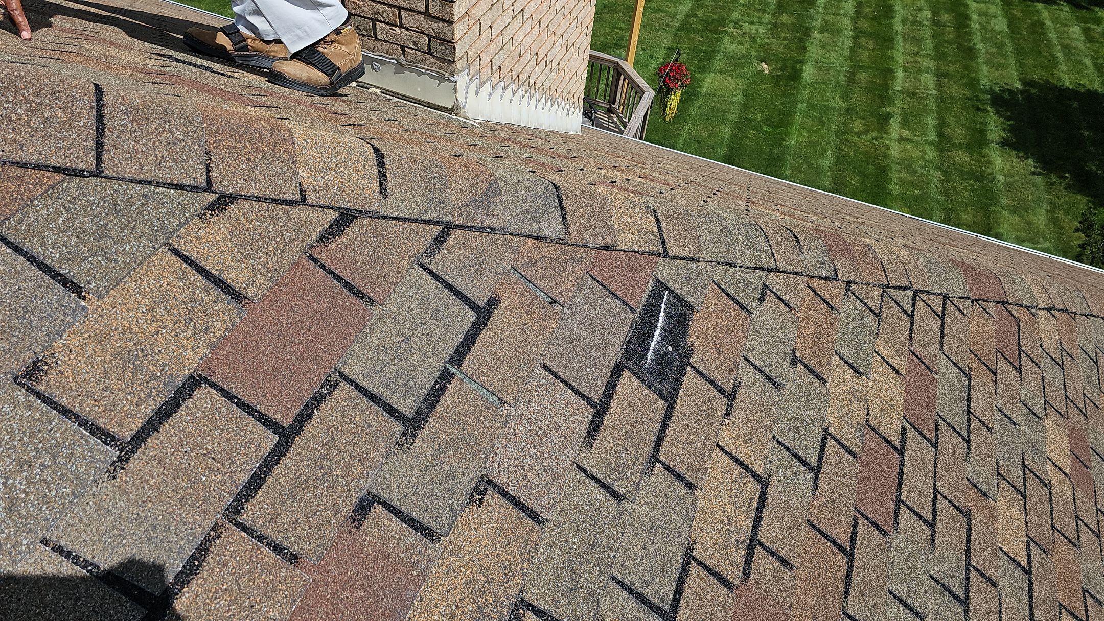 ATLAS PINNACLE COLOR: BLACK SHADOW, DRIP EDGE: BLACK by Eagle Eye Roofing