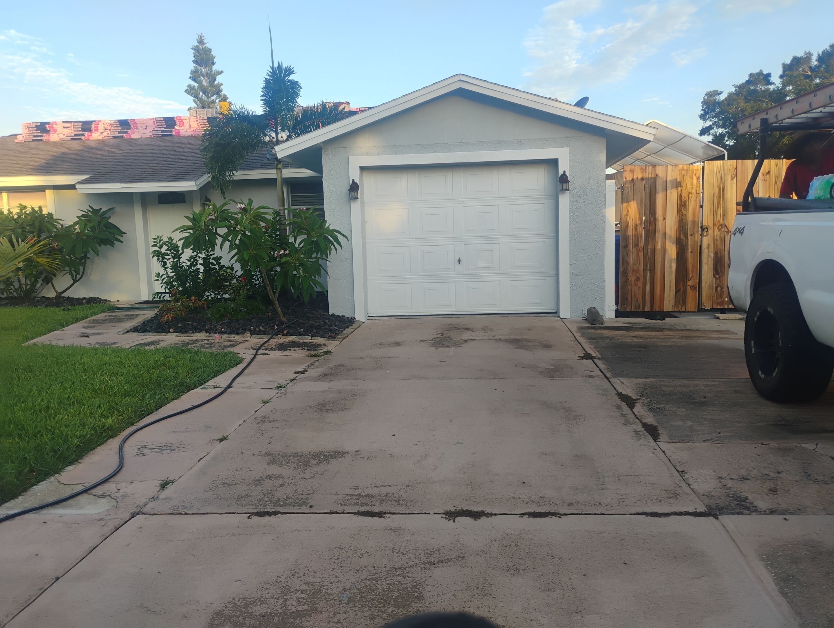 Project in Largo 33778 by Mitchell Roofing Company LLC 