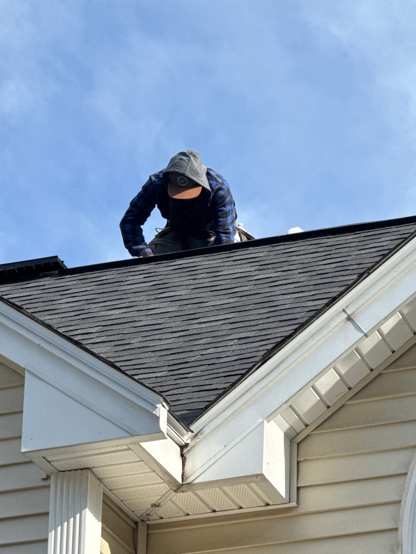 Complete Roof Replacement with Owens Corning TruDefinition Shingles by Mighty Dog Roofing of Greater Middlesex County