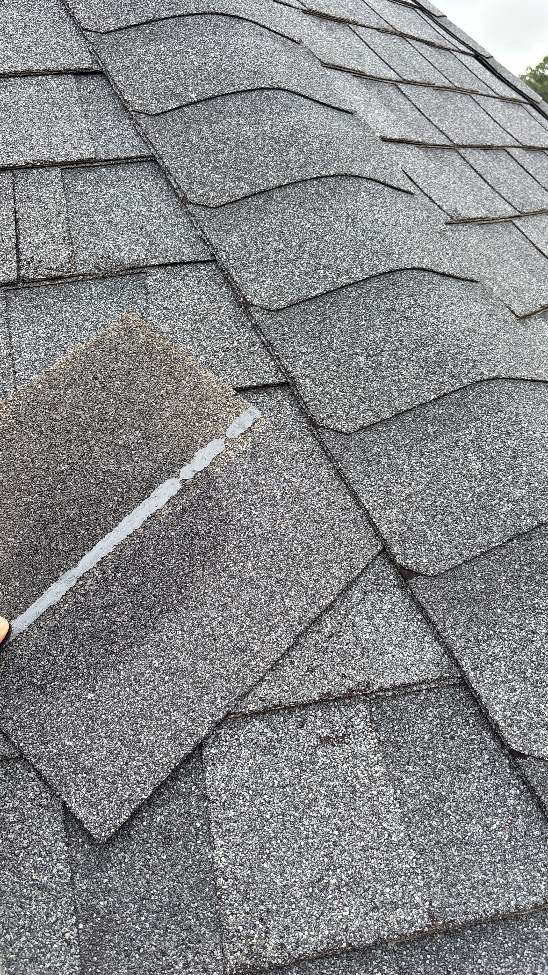 Wind Damage by Deerfield Roofing LLC