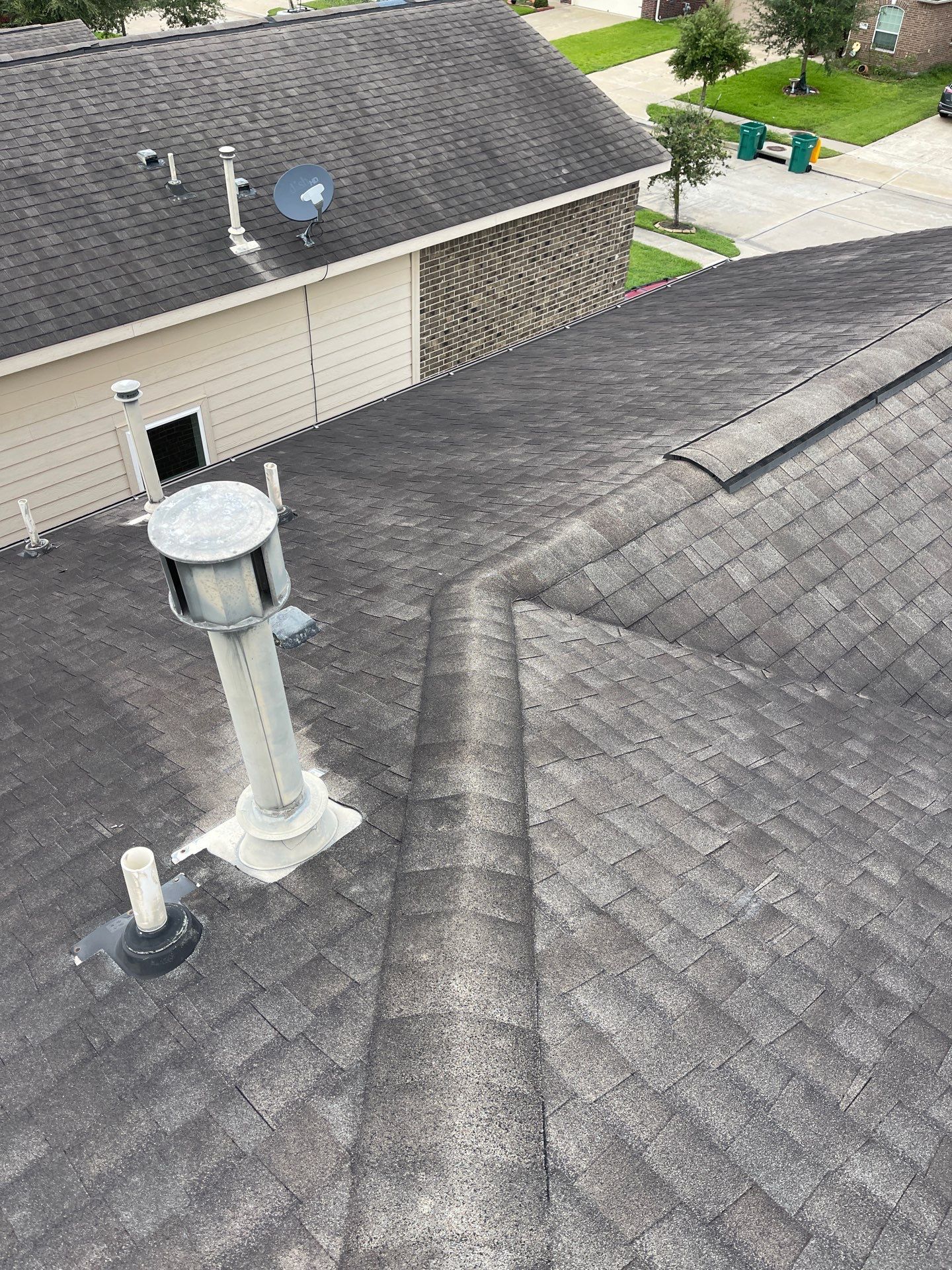Hail Damage using Owen's Corning Duration (Lifetime) Shingles by Roof Repair Company