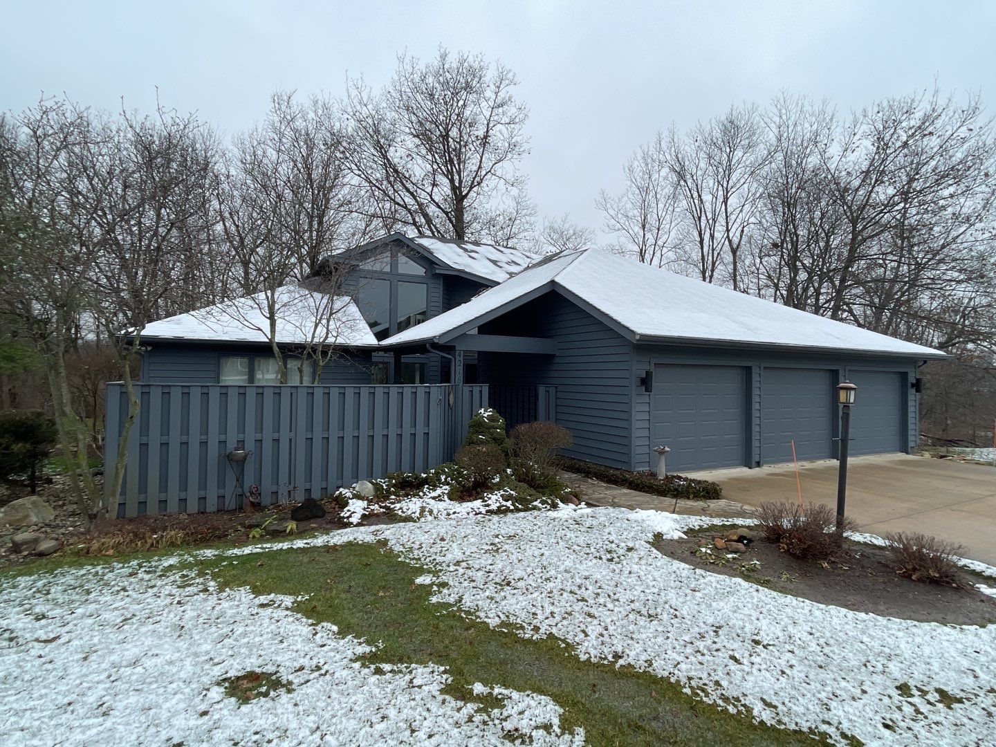 EDCO Arrowline Slate Metal Shingle Roof in Fort Wayne, Indiana by 4Ever Metal Roofing