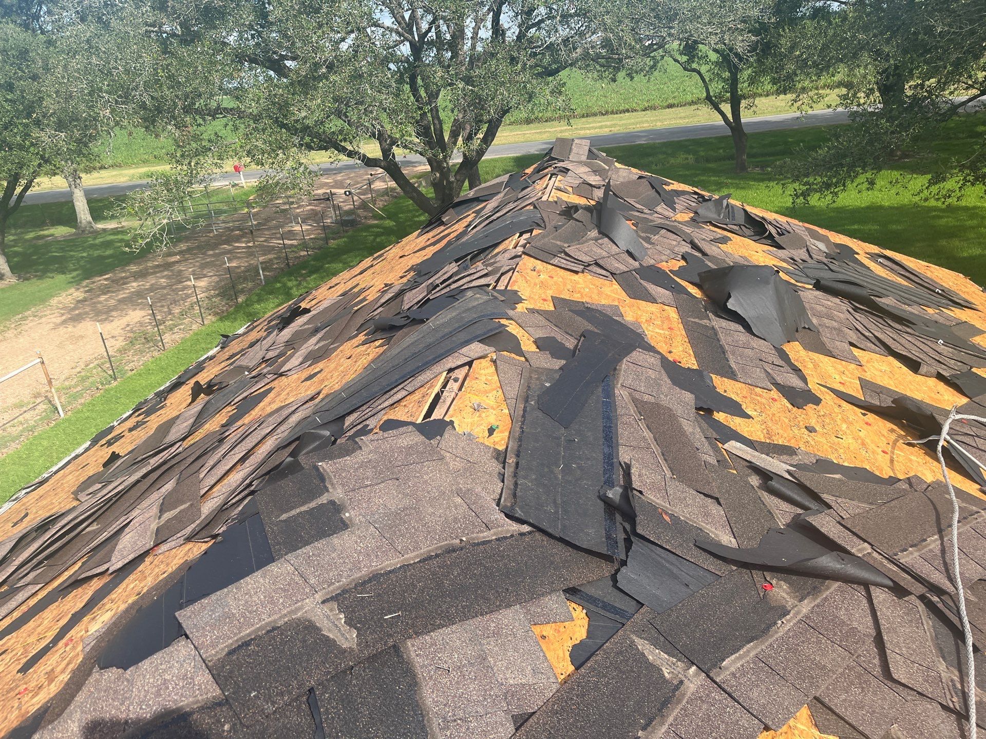 Residential Roofing Installation using Owen's Corning Duration (Lifetime) Shingles by Roof Repair Company