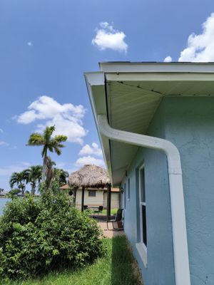 K-Style 7-Inch Gutters for Cape Coral FL Homes by Gutter Professors
