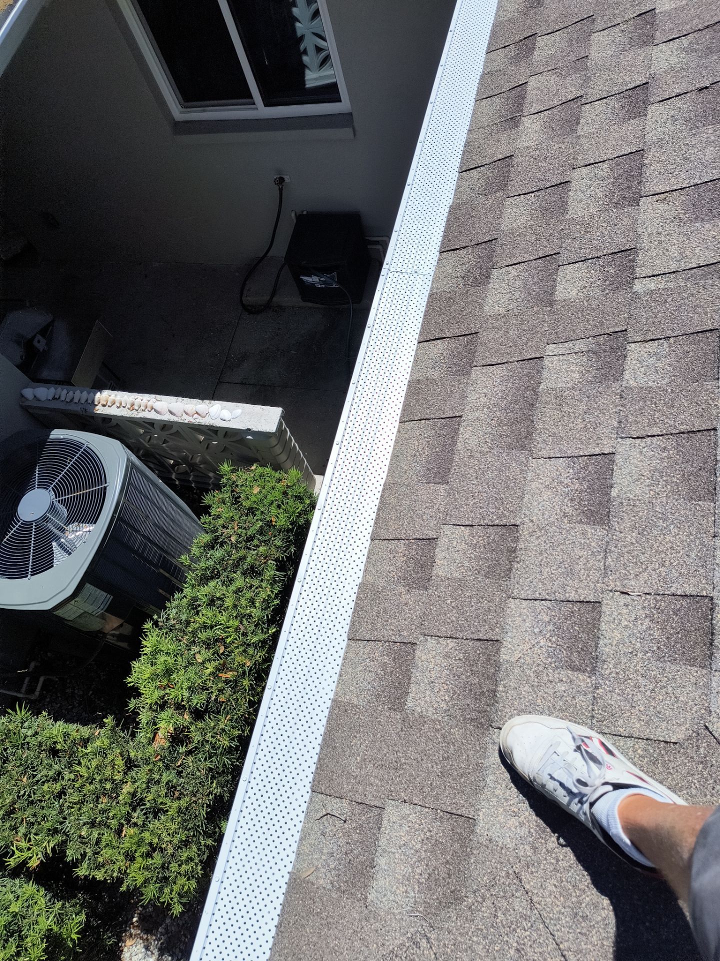 Leaf Guard using Gutter Guards in Sarasota FL by Gutter Professors