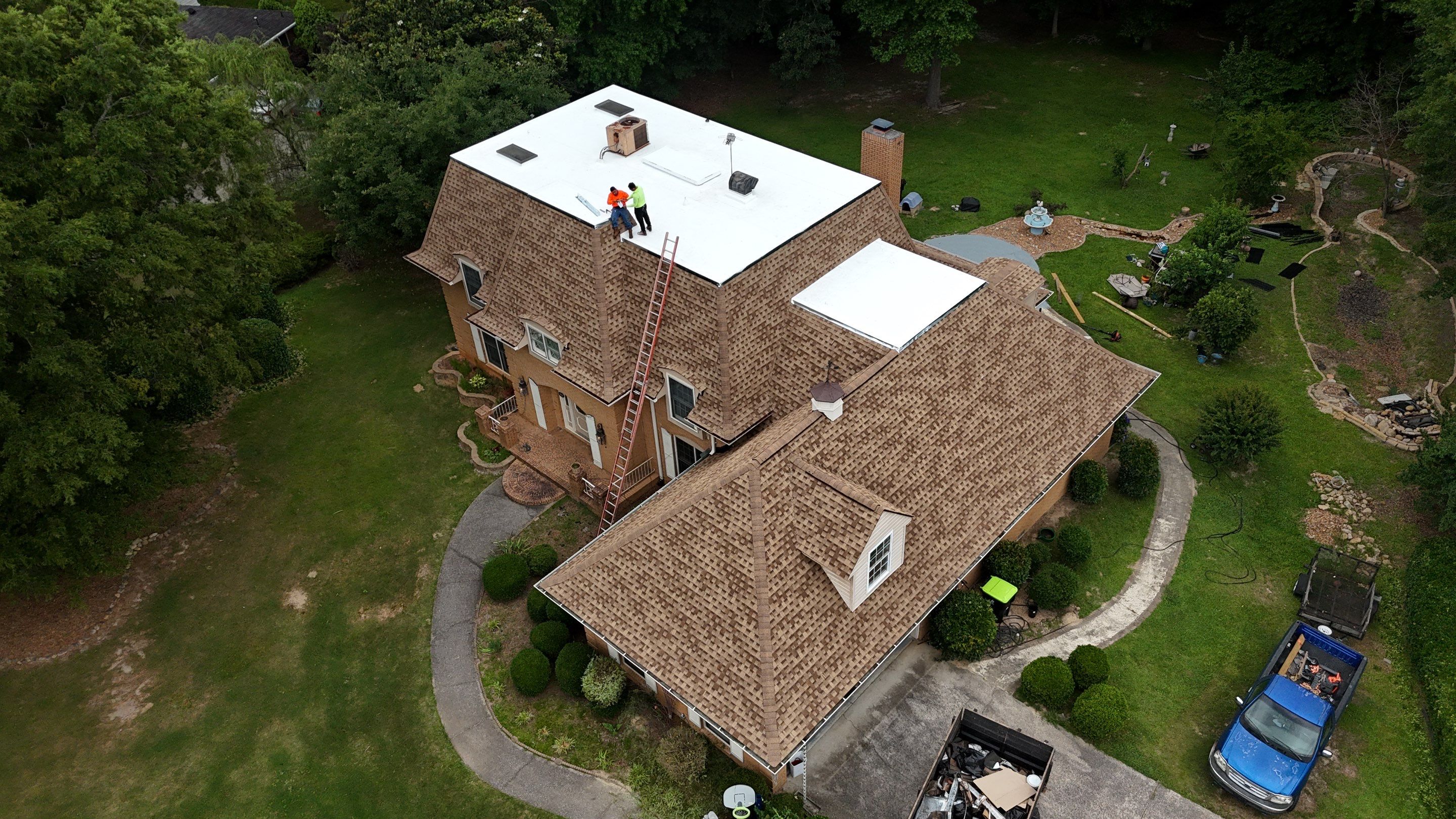 Commercial Flat Top Roof by Roof Bullies