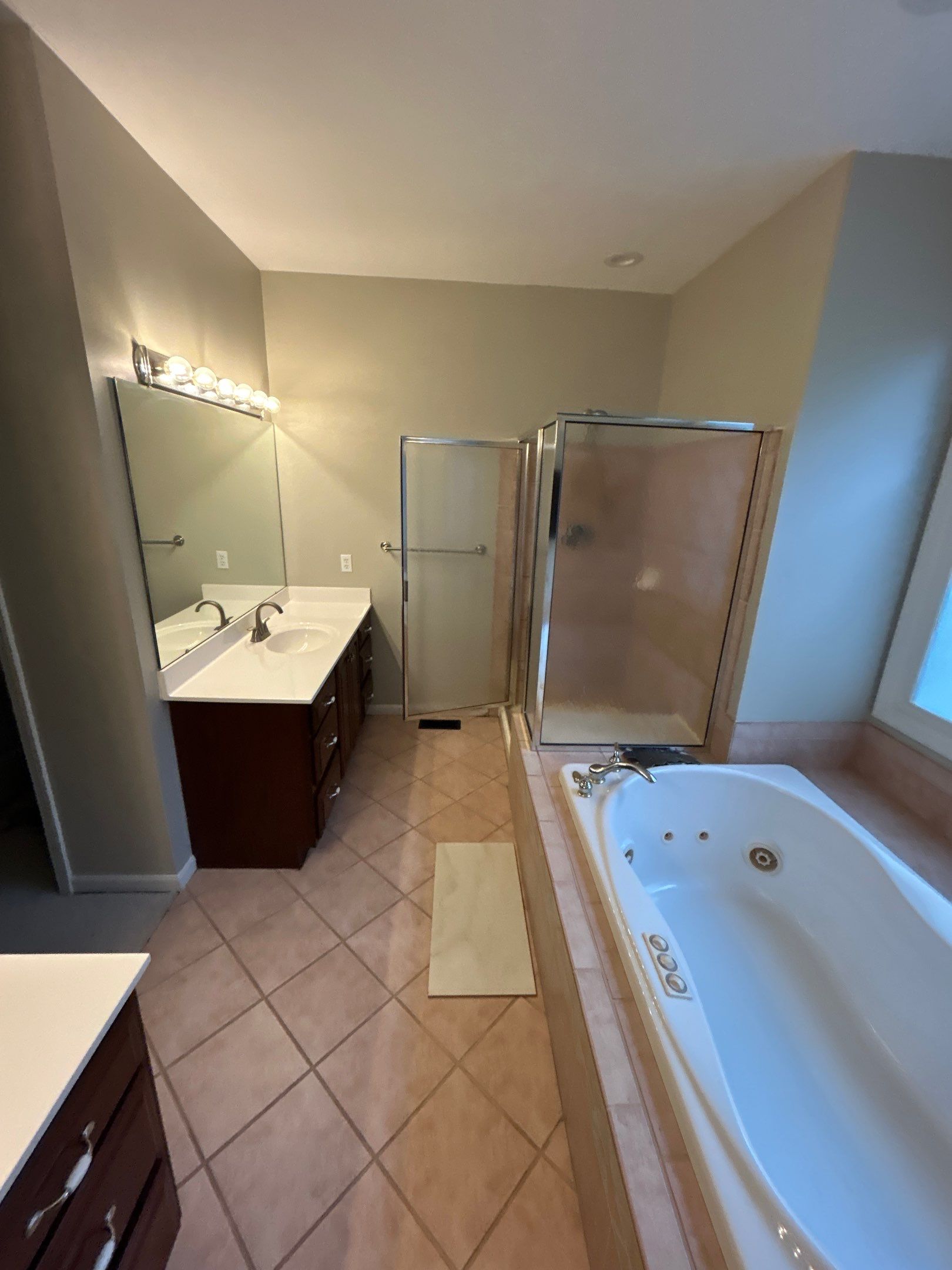 Bathroom Remodel by Footprints Floors Kentucky