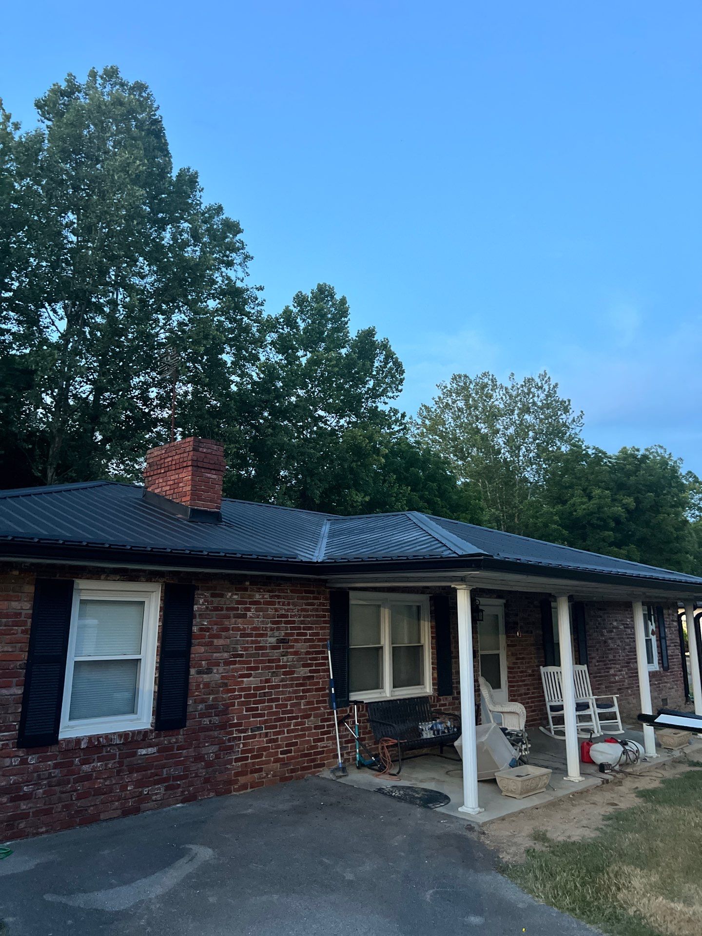 Perry Residence by Omnia Roofing