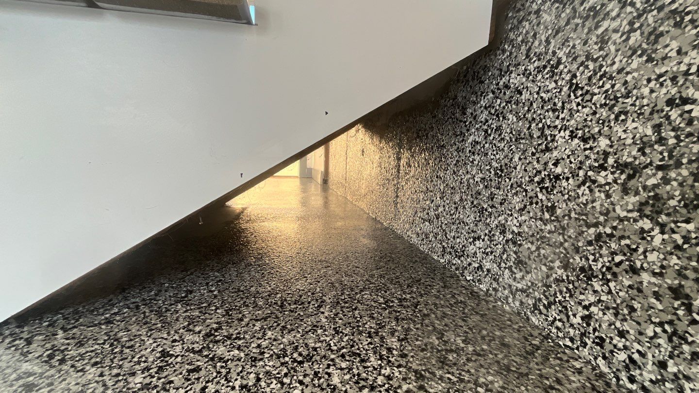 Garage in Nashua, NH 03062 by Symphony Concrete Coatings