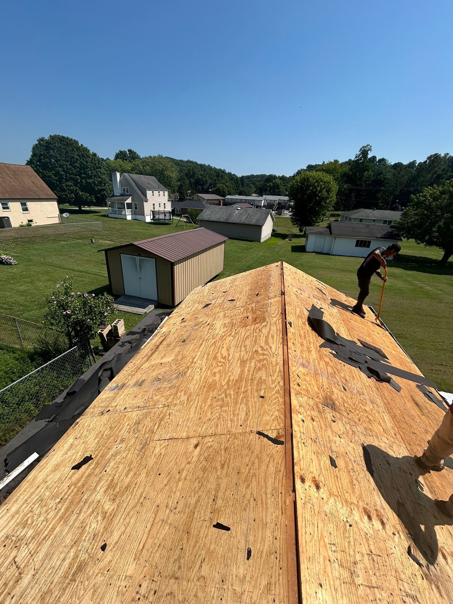 Residential Roofing Installation using GAF Timberline HDZ Charcoal by Rainstoppers Roofing
