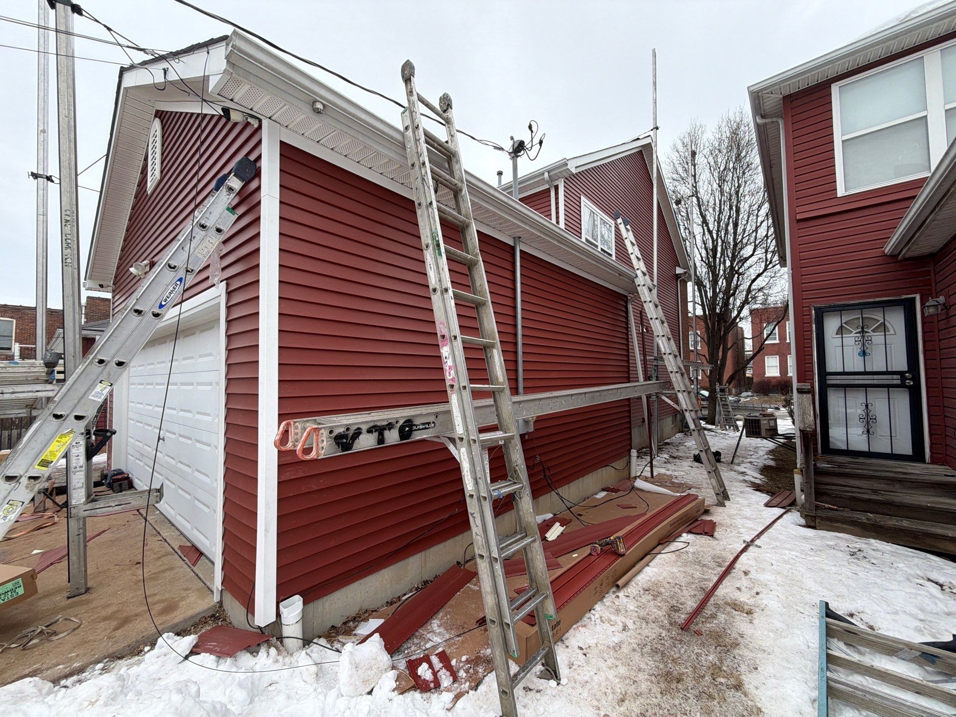 Fox Park Vinyl Siding Transformation | St. Louis, MO by Acute Roofing And Exteriors