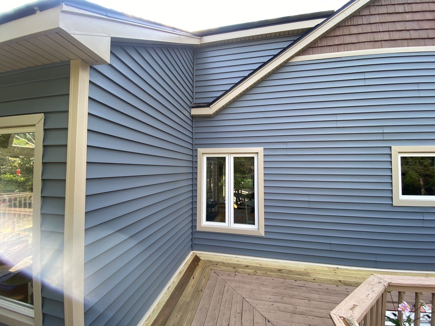 Siding Replacement using CertainTeed Monogram D5 Clapboard by 180 Contractors