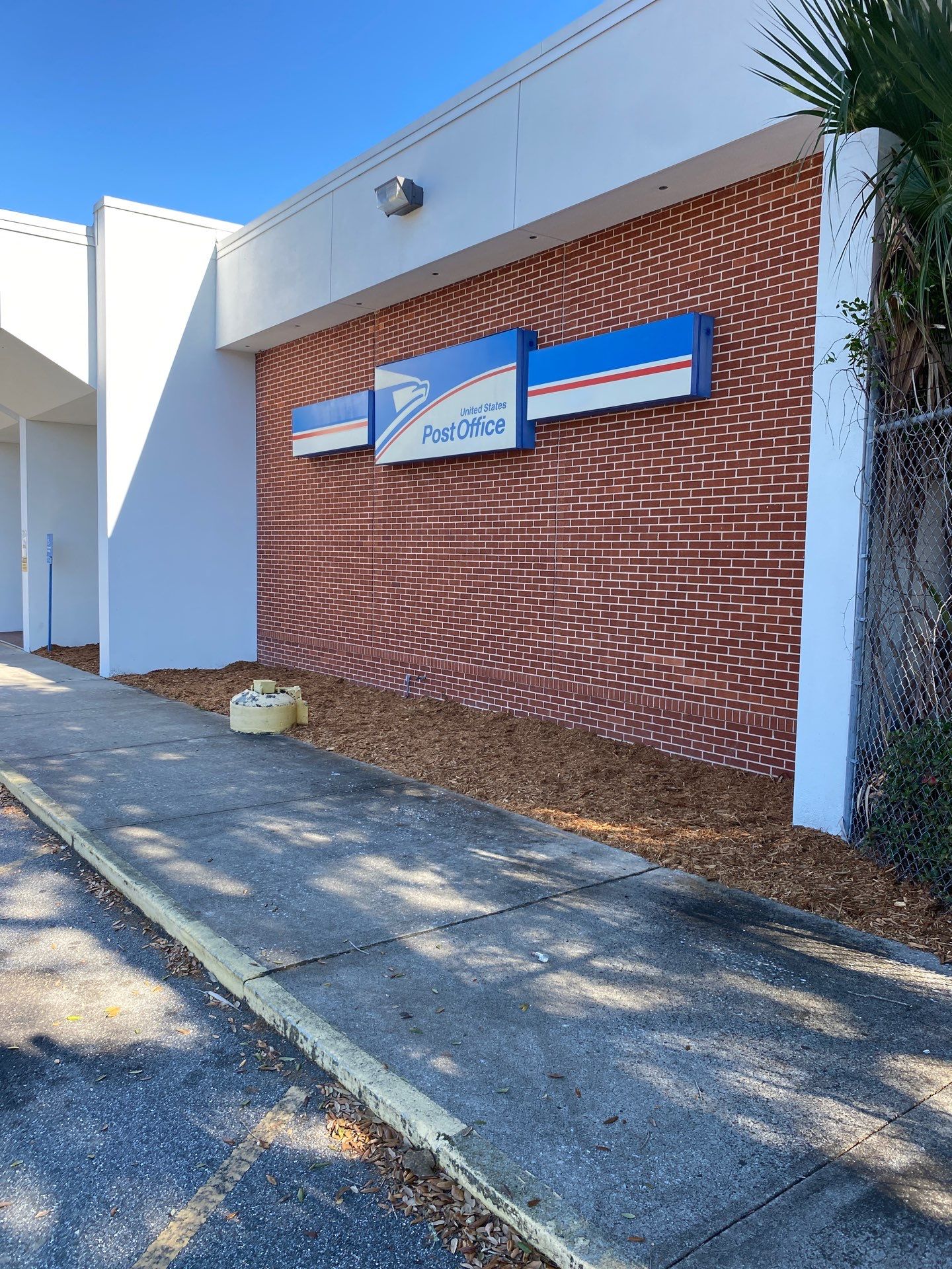 US Post Office | Mulch Installation by ProGreen Services