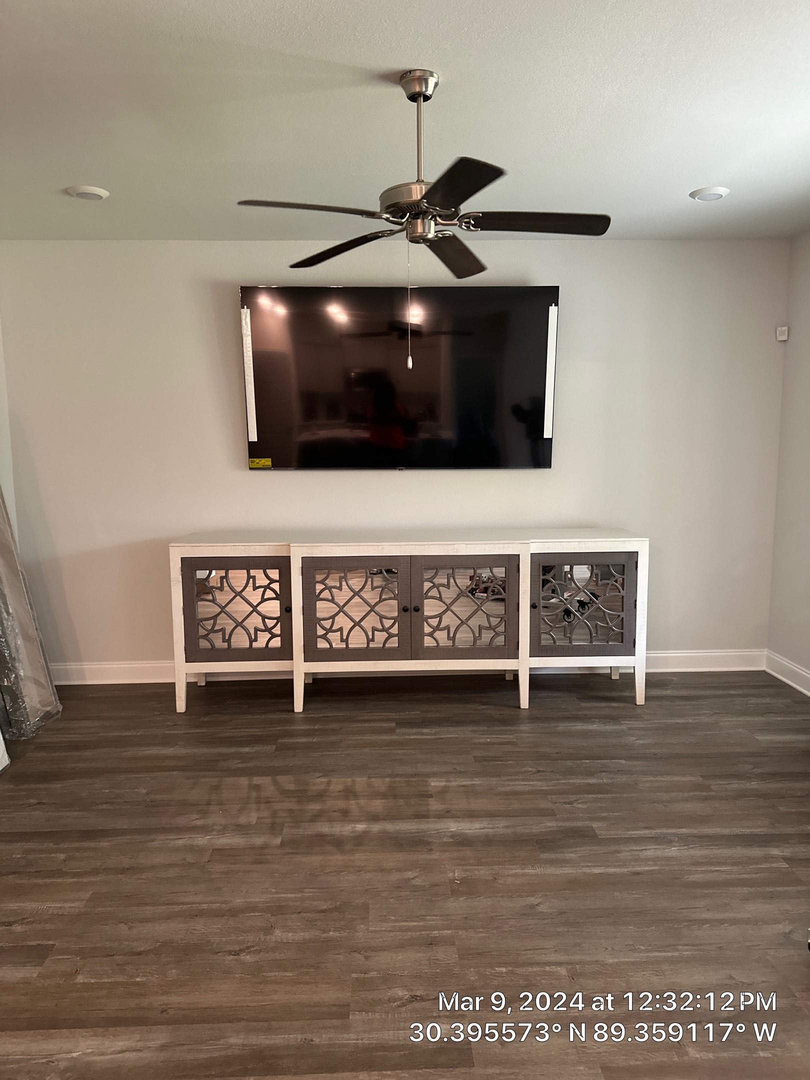 Basic TV Mounting Projects by Hangman Mounting & Installation 