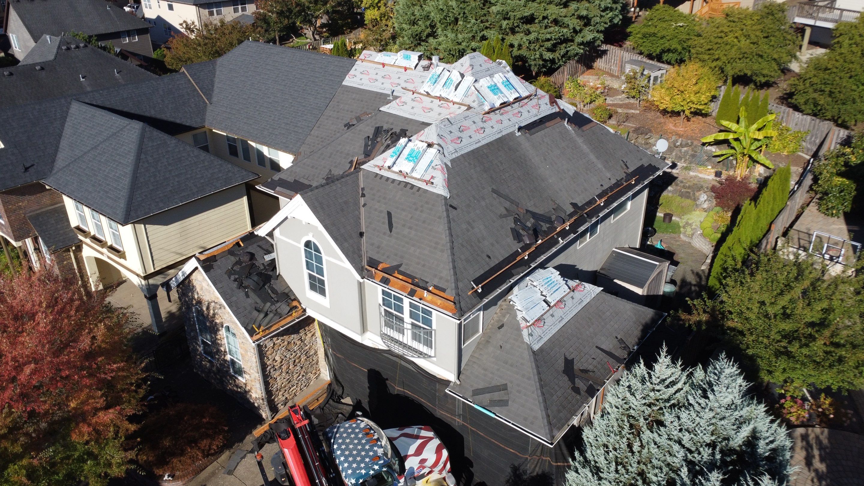 IKO Dynasty Granite Black by Orezona Building & Roofing Company, Inc.