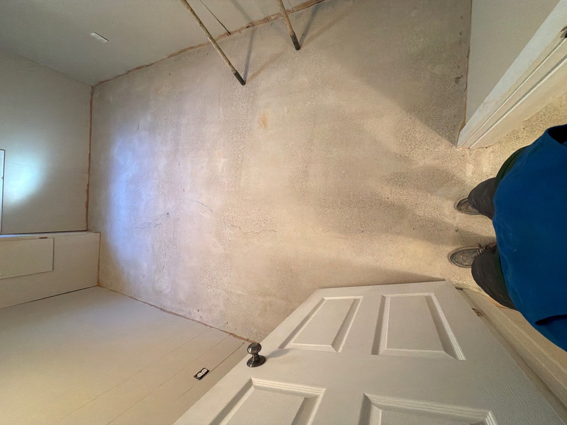 Custom Epoxy Flake Floor Installation for Spring Lake Residence by Gordon Painting