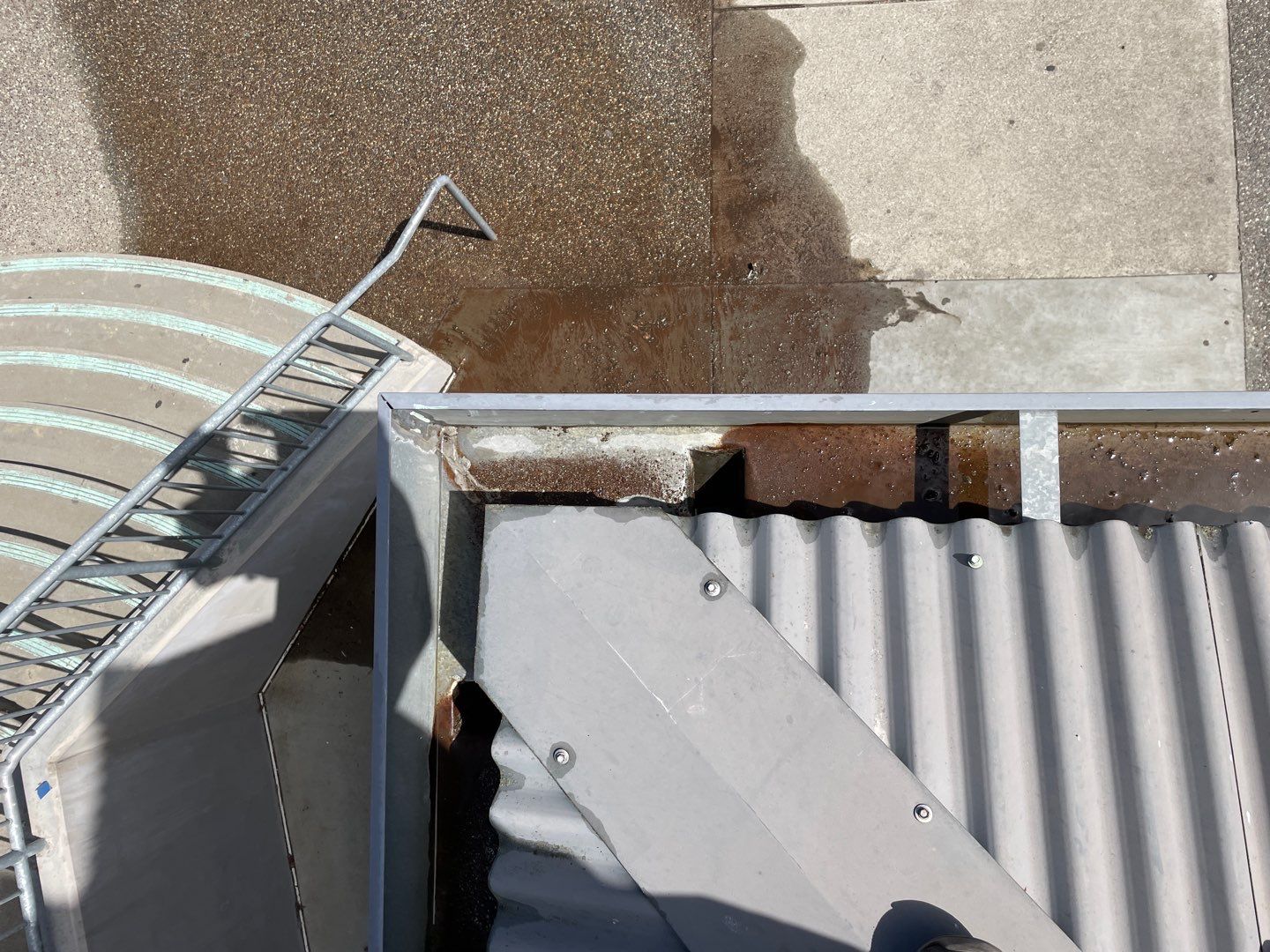 Commercial Gutter Cleaning-Los Altos by All One Solar Shine