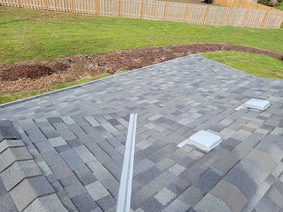 Residential Re-Roof in Lebanon Oregon by Orezona Building & Roofing Company, Inc.