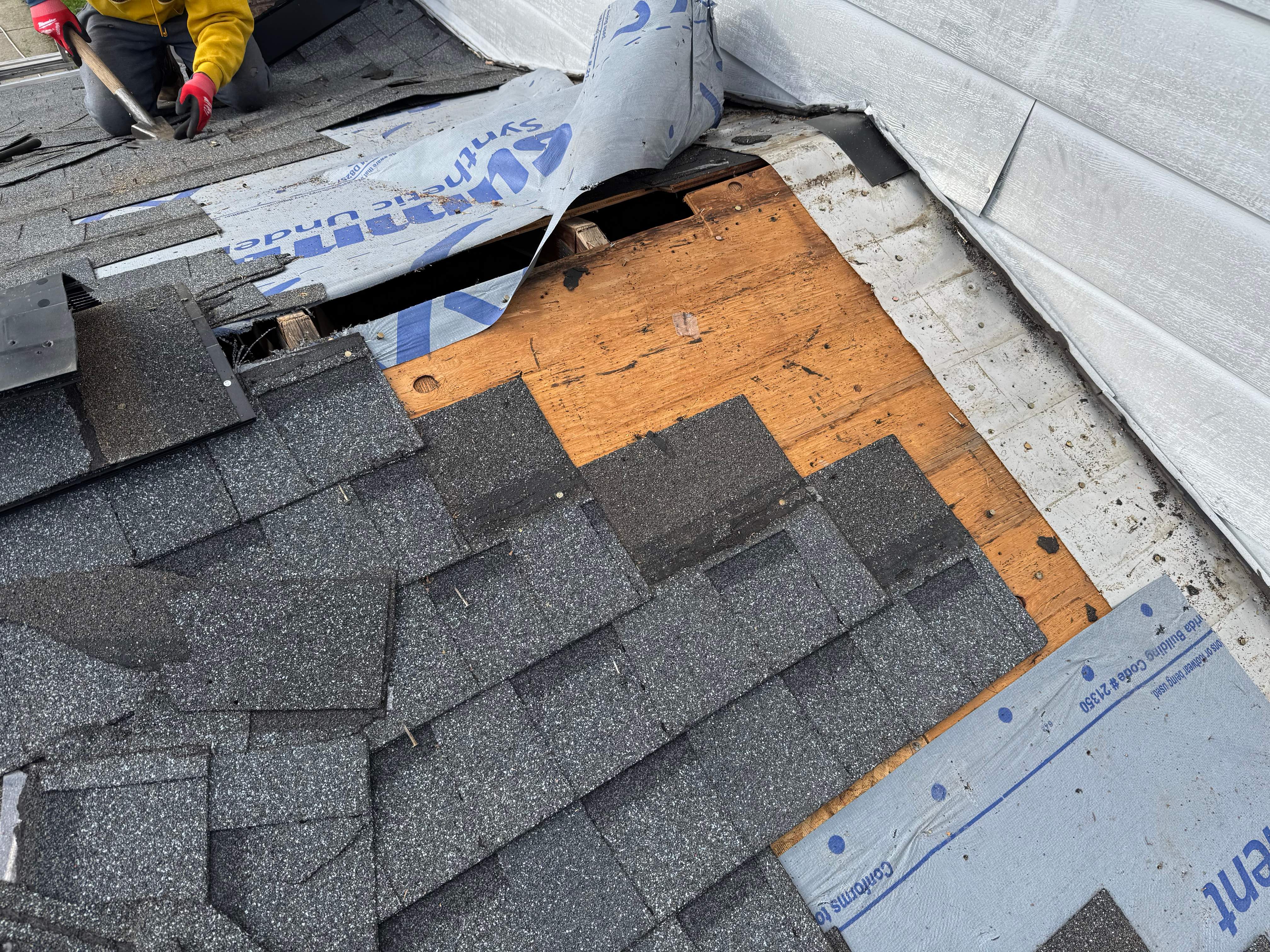 Roof Repair using Atlas by GRACCO