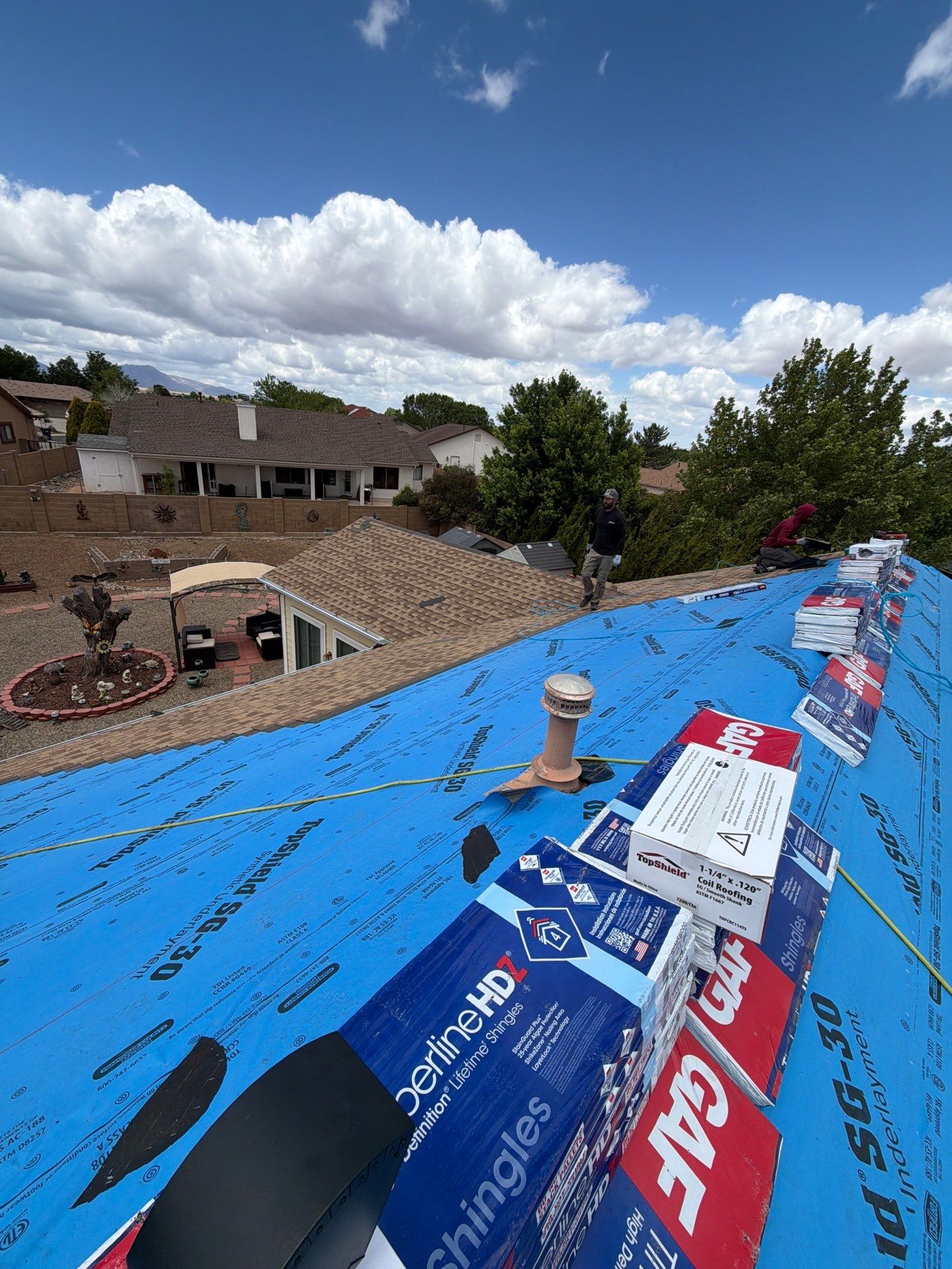 Prescott Valley Roof Replacement With GAF Timberline HDZ Shakewood Shingles by Badger Roofing