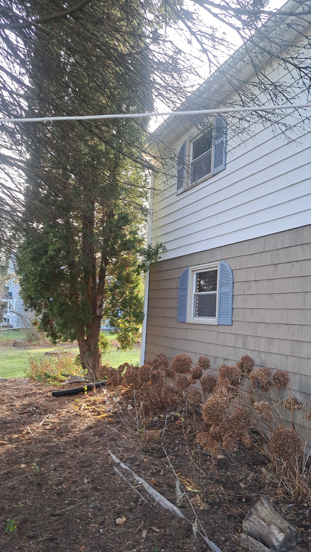 Hinze Siding by Gellings Roofing & Siding