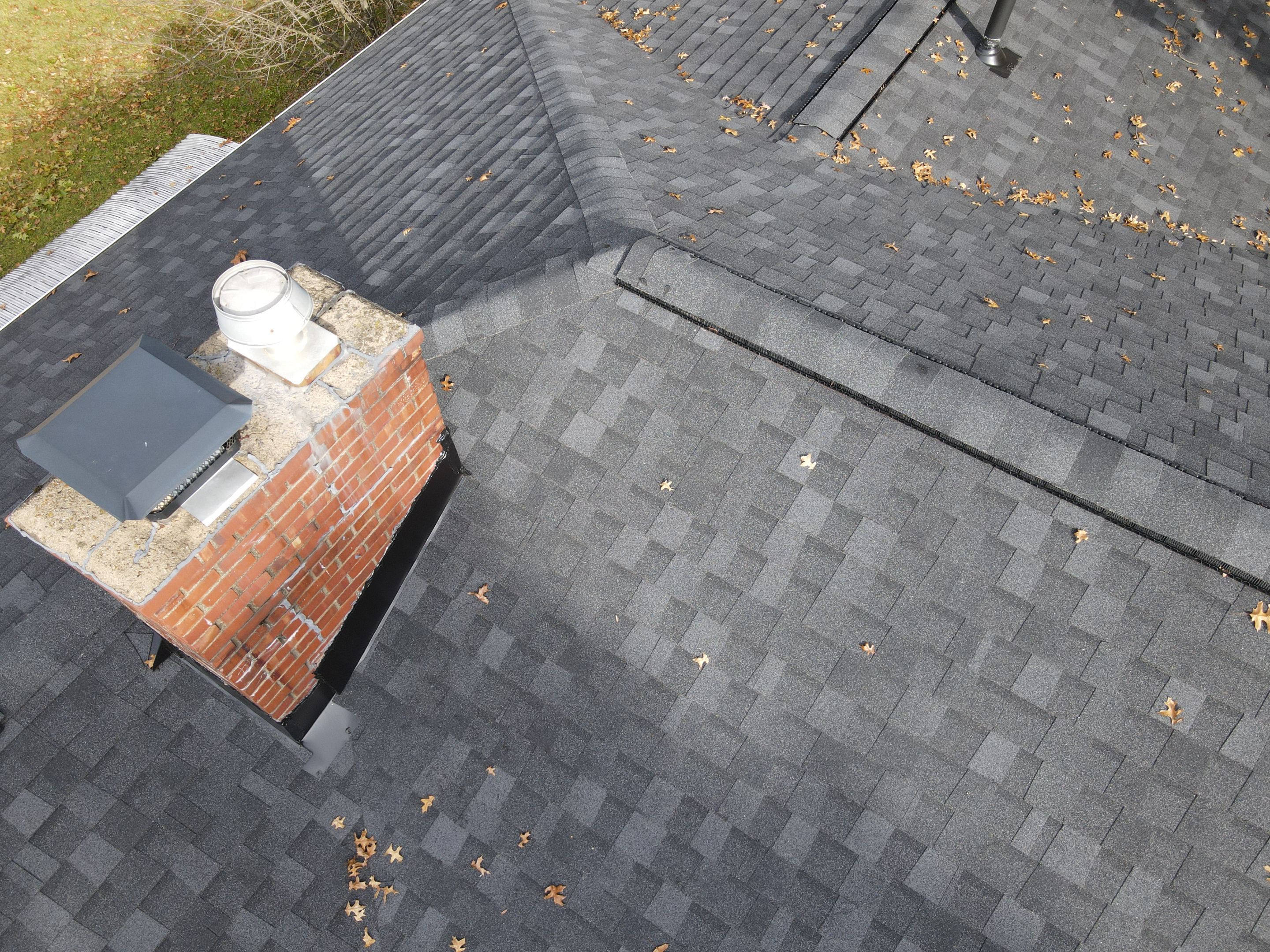 Brand Atlas Pinnacle Color: Pristine Scotchgard Black Drip: Black by Eagle Eye Roofing