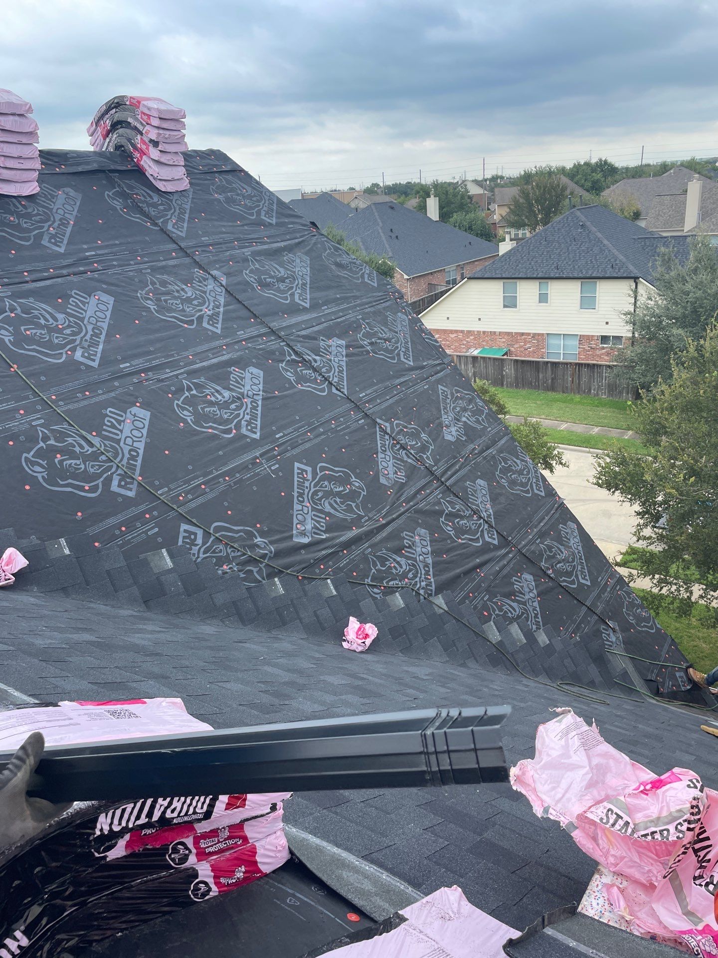 Residential Roofing Installation using Owen's Corning Duration (Lifetime) Shingles by Roof Repair Company