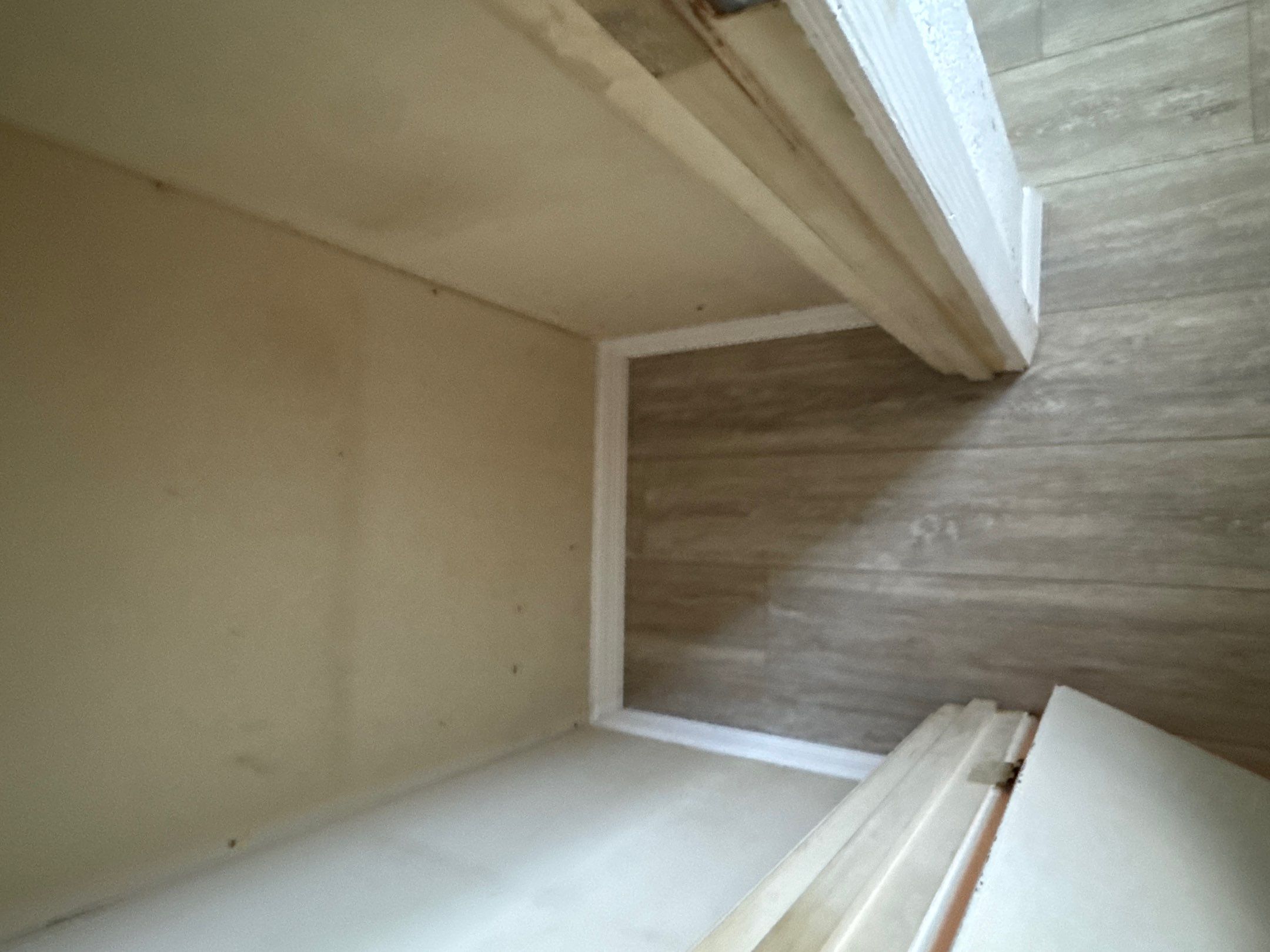 Subfloor Repairs & Flooring Installation by Axtra Hand