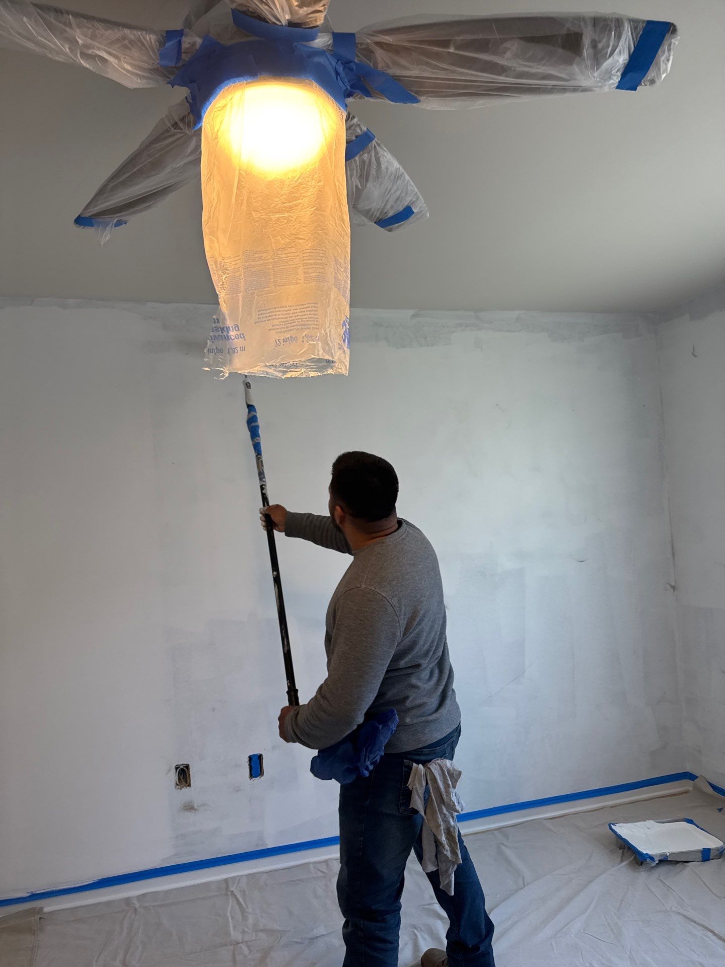 Interior Painting using Sherwin Williams  by La Bendicion Contruction Llc