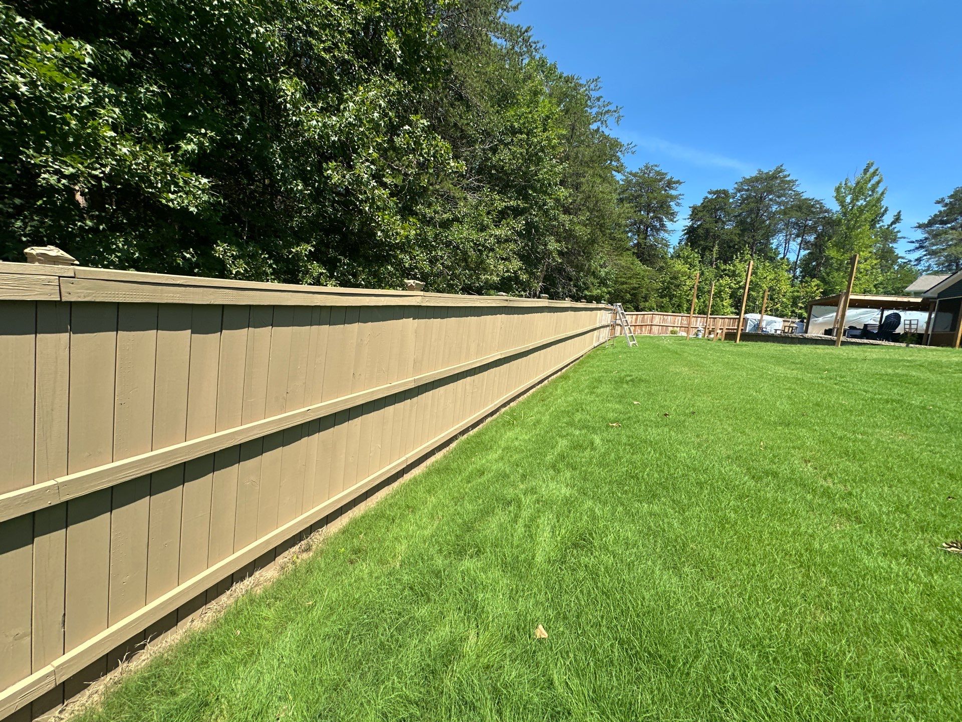 Privacy Fence Professional Staining in Travelers Rest by Painter1