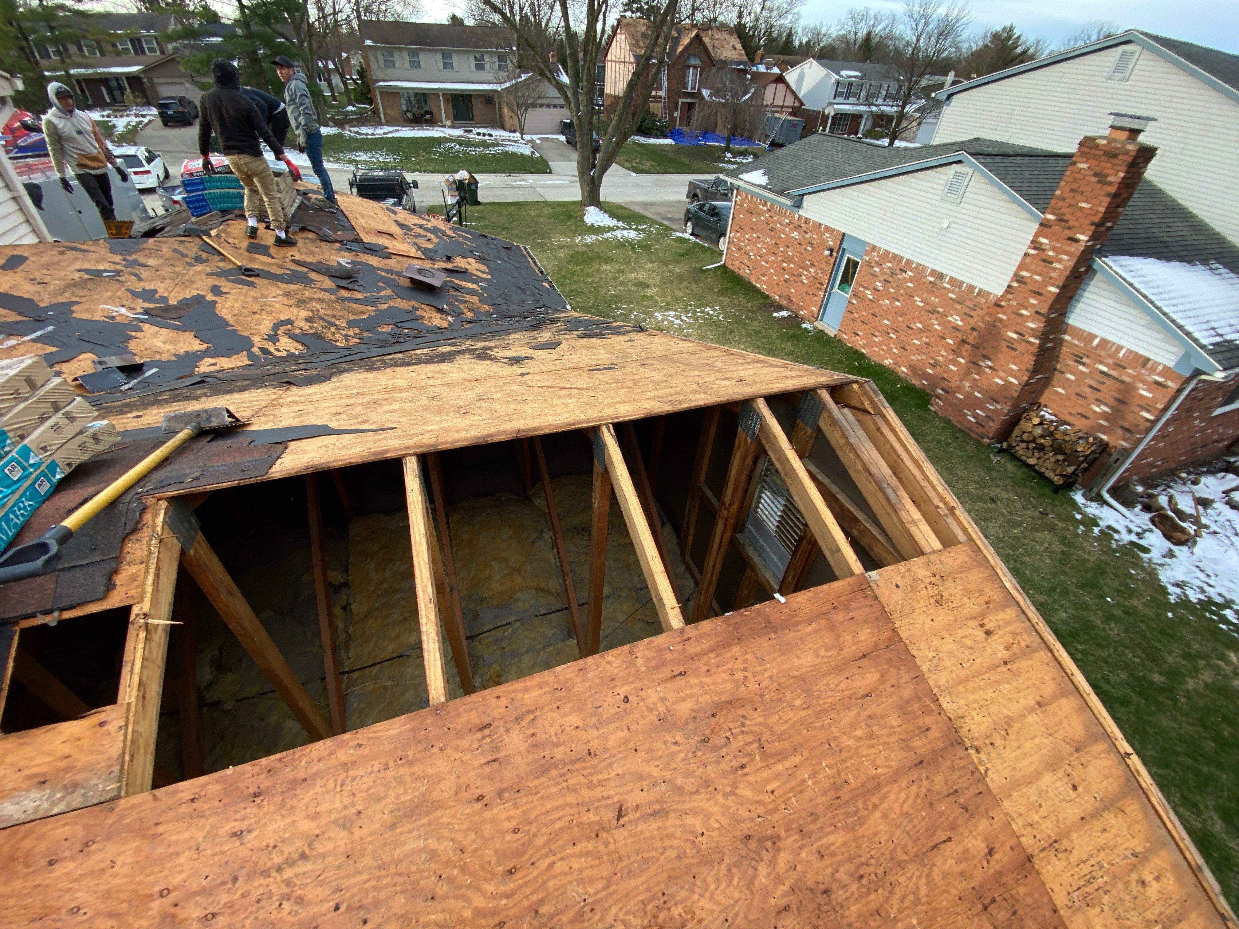Roof Replacement using CertainTeed Landmark by 180 Contractors