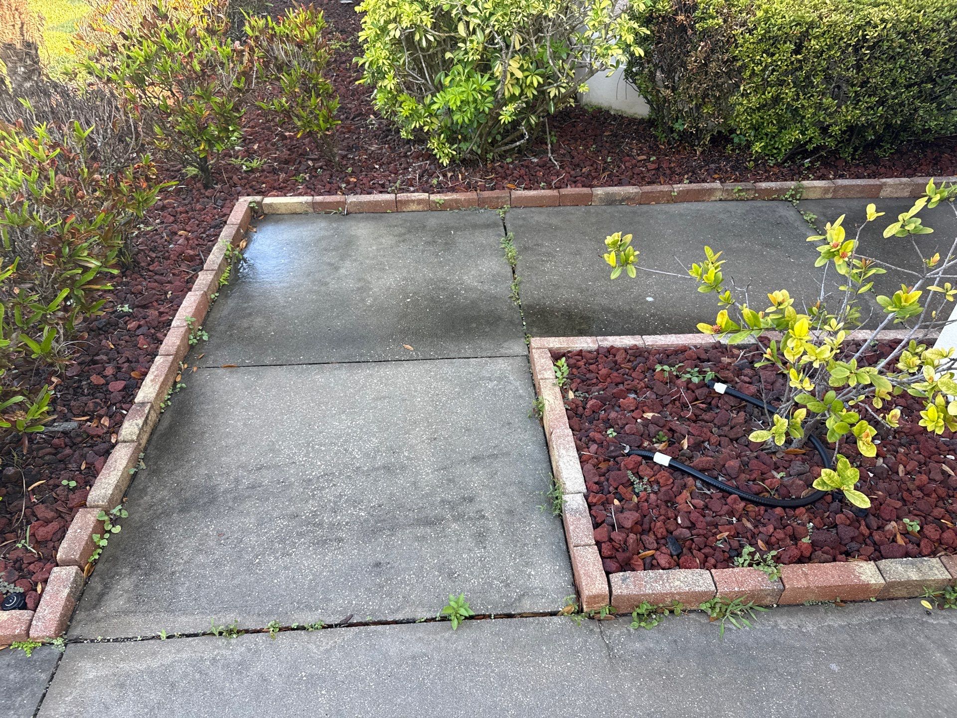 Driveway, Pool Deck & Lanai Cleaning – Heritage Harbour Golf Club, Bradenton, FL by Sunshine AquaWash