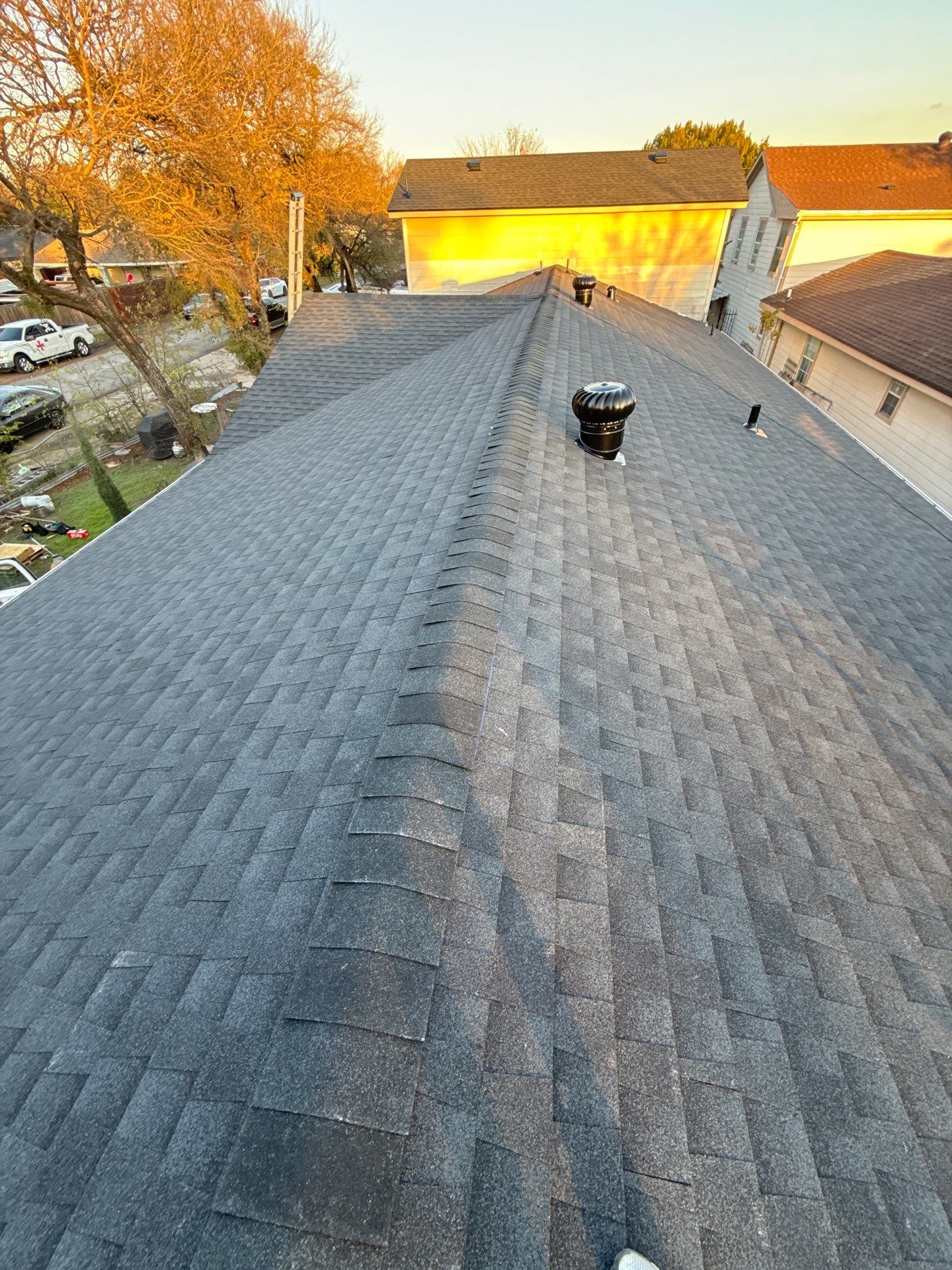GAF Natural Shadow - Charcoal  by Top Sun Roofing