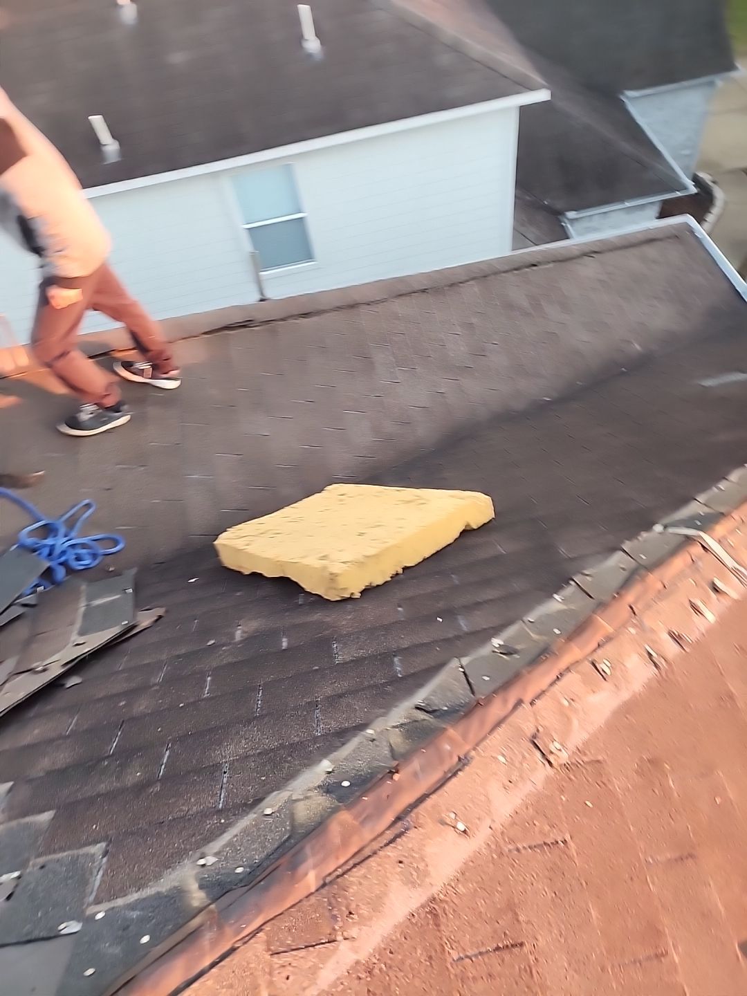 Residential Roofing Installation using Owen's Corning Duration (Lifetime) Shingles by Roof Repair Company