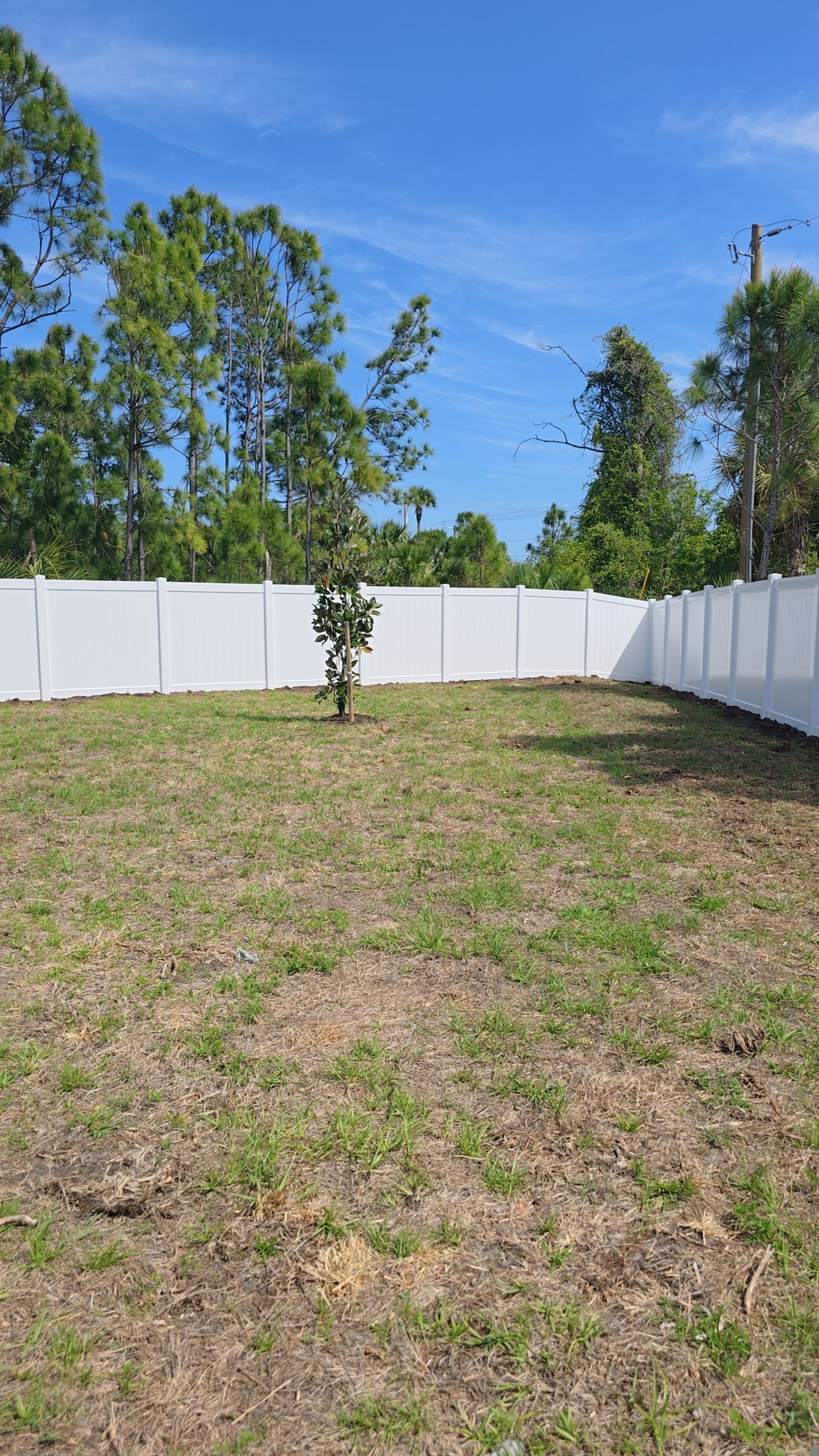 Vinyl Install in North Port by True Fence LLC