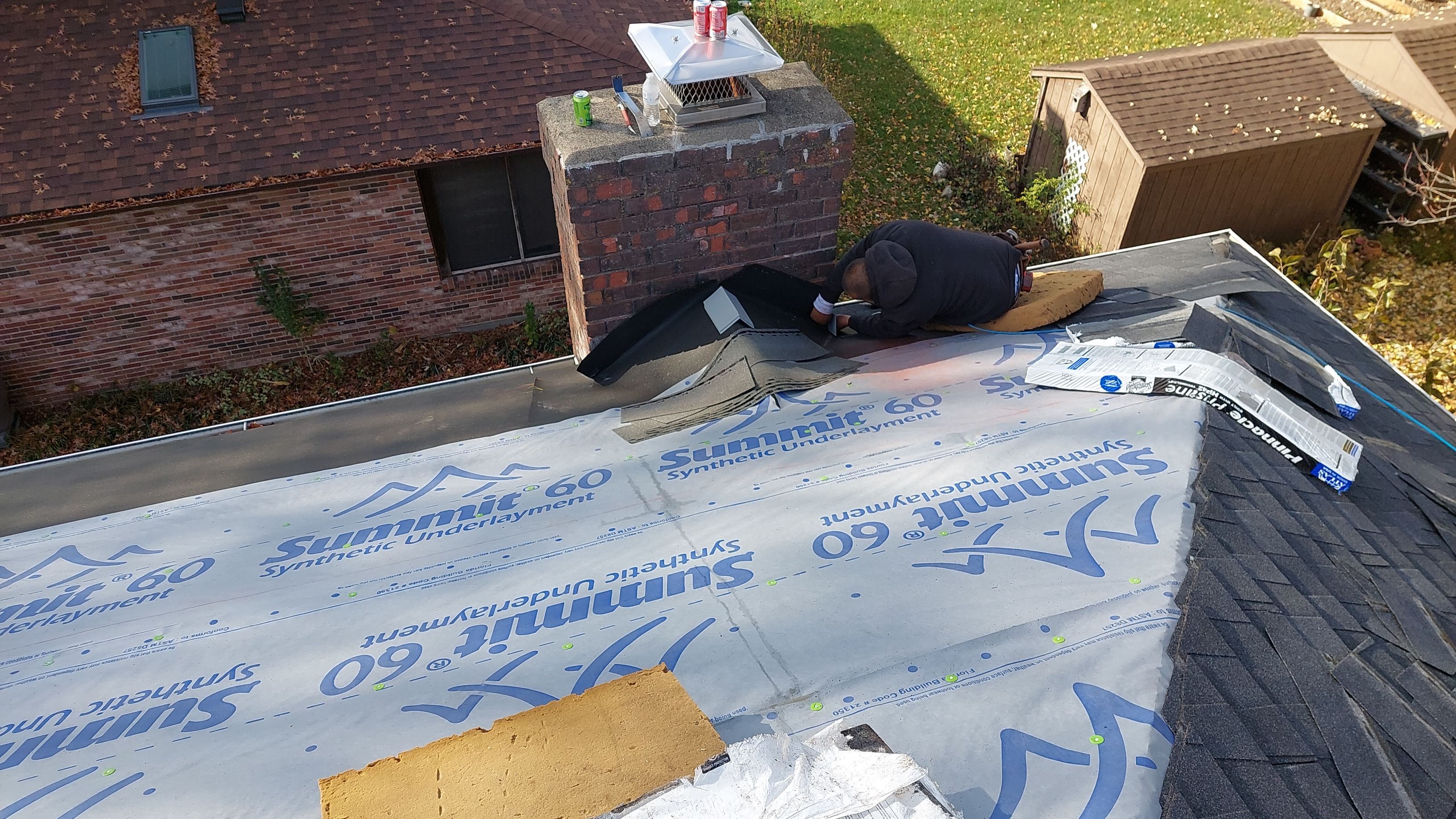 Liberty Township - Pristine Black by Tamlin Roofing