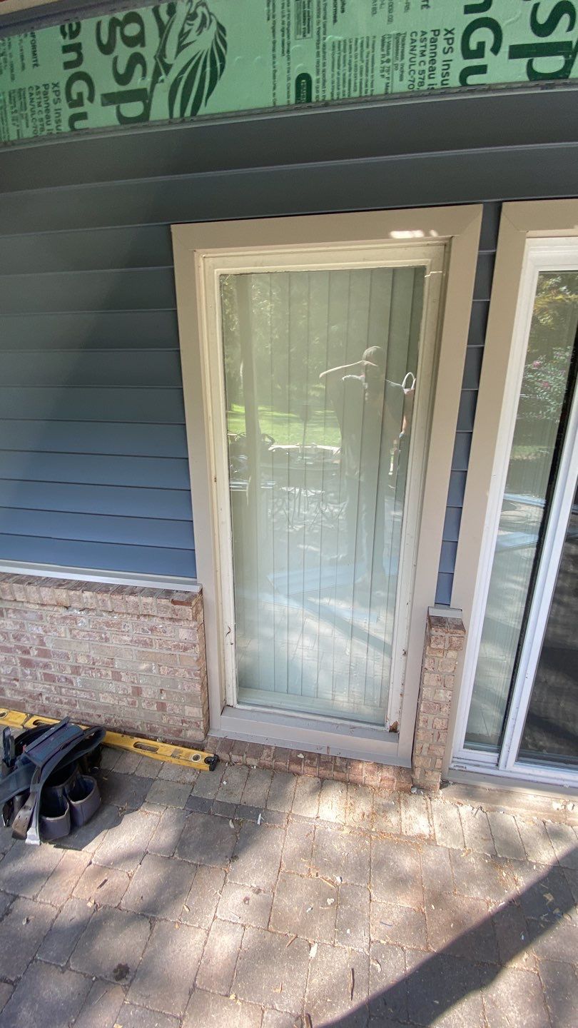 Siding Replacement using CertainTeed Monogram D5 Clapboard by 180 Contractors