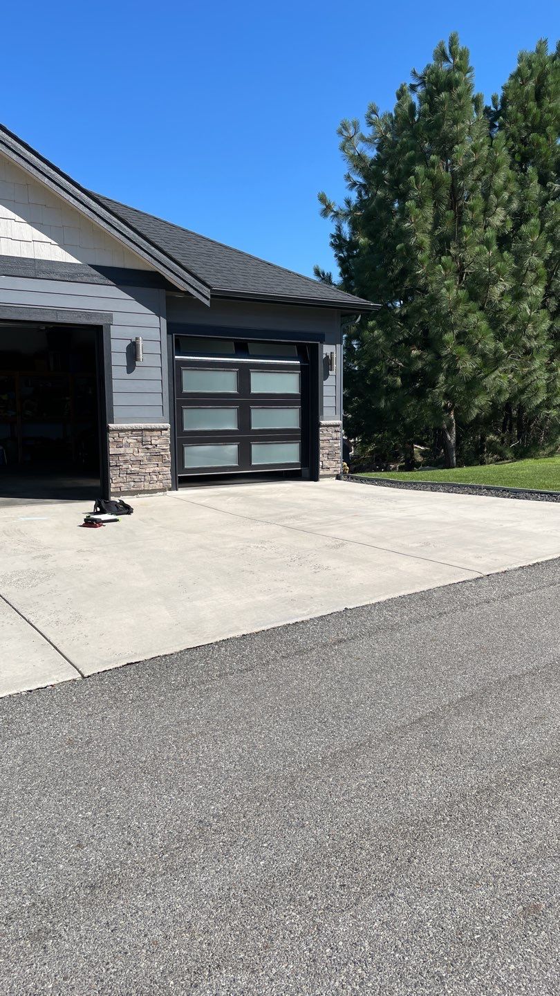 Driveway Transformation using Mediterranean Colorway by Croc Coatings, LLC