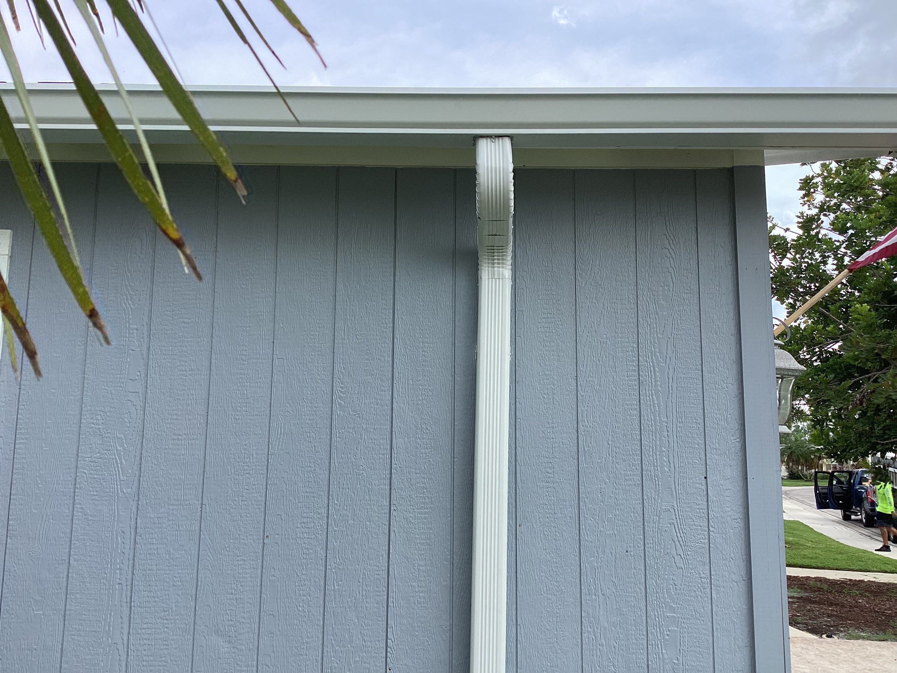 6 Inch Seamless Gutters using K-Style Gutters by Gutter Professors