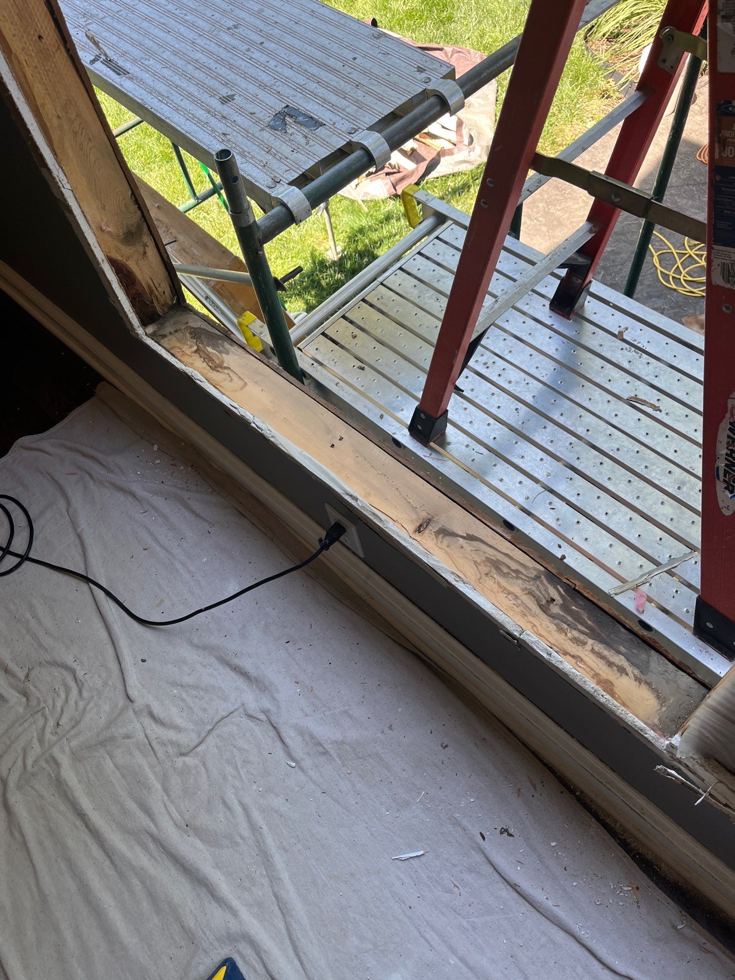 Wrapped Window Trim - YUCK! by WINDURA