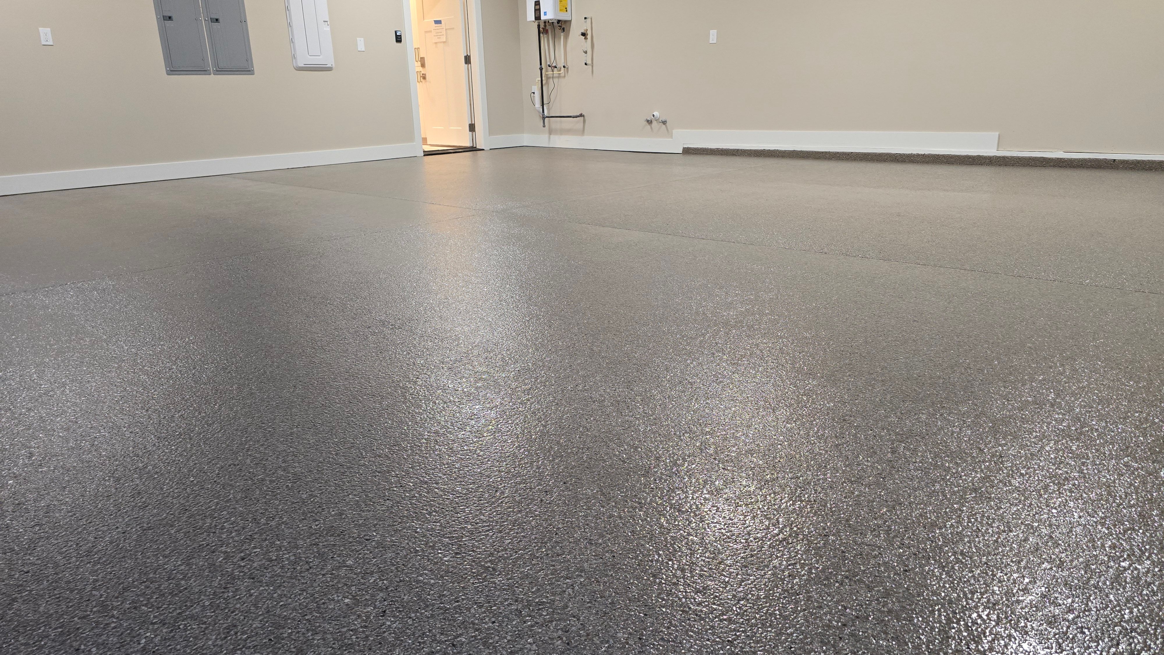 Garage using Obsidian by Elite Floor Solutions