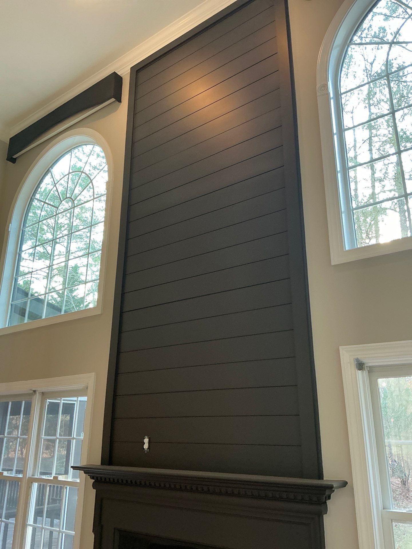 Inteiro painting and Cabineted painting by GonzalezPainters & Contractors Inc 