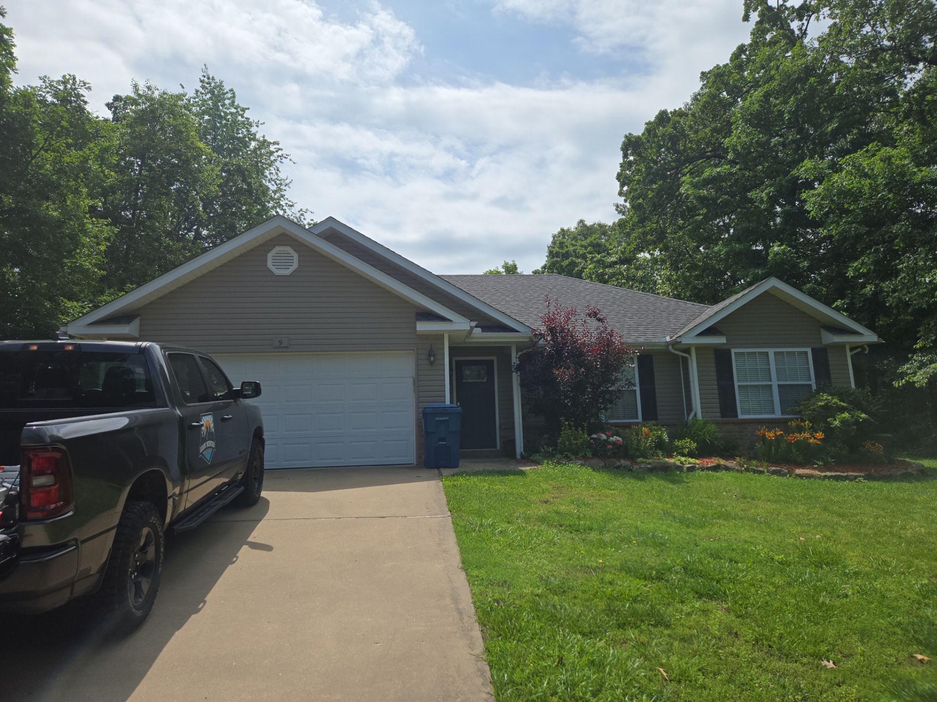 Residential Roof Repair Project in Bellavista, AR by Ozark Mountain Roofing